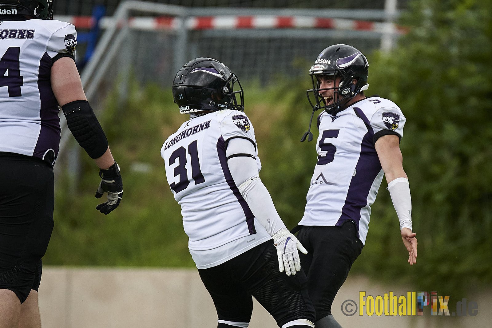 GFL2 Season 2021 Assindia Cardinals vs. Langenfeld Longhorns am 4.07.2021 im Stadion Am Hallo, Hallostraße, 45141 Essen. Endstand des Spiels 28 : 31.
[Bildnummer: 2021-07-04_0163] - AssindiaCardinalsVsLangenfeldLonghorns