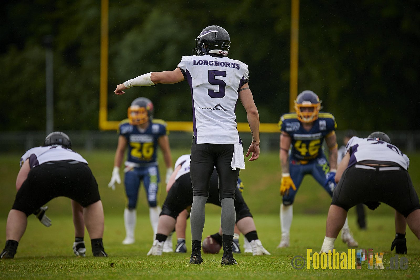 GFL2 Season 2021 Assindia Cardinals vs. Langenfeld Longhorns am 4.07.2021 im Stadion Am Hallo, Hallostraße, 45141 Essen. Endstand des Spiels 28 : 31.
[Bildnummer: 2021-07-04_0500] - AssindiaCardinalsVsLangenfeldLonghorns