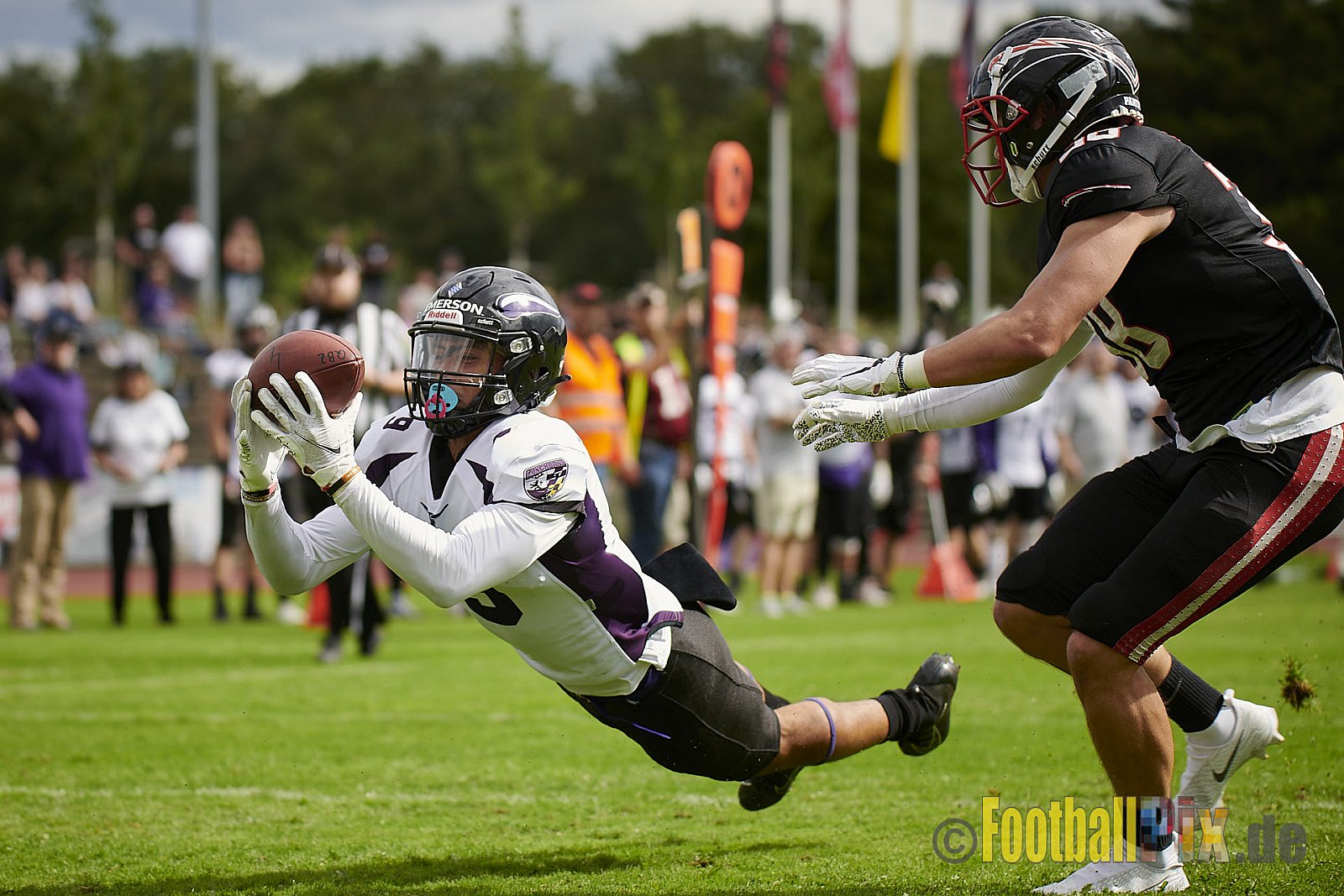 GFL2 Season 2021 Düsseldorf Panther vs. Langenfeld Longhorns am 7.08.2021 im Stadion VfL Benrath, Karl-Hohmann-Straße 70, 40597 Düsseldorf, Punkte Endstand 17 : 0.
[Bildnummer: 2021-08-07_0069]Düsseldorf Panther vs. Langenfeld Longhorns am 7.08.2021 - DPantherVsLangenfeldLonghorns