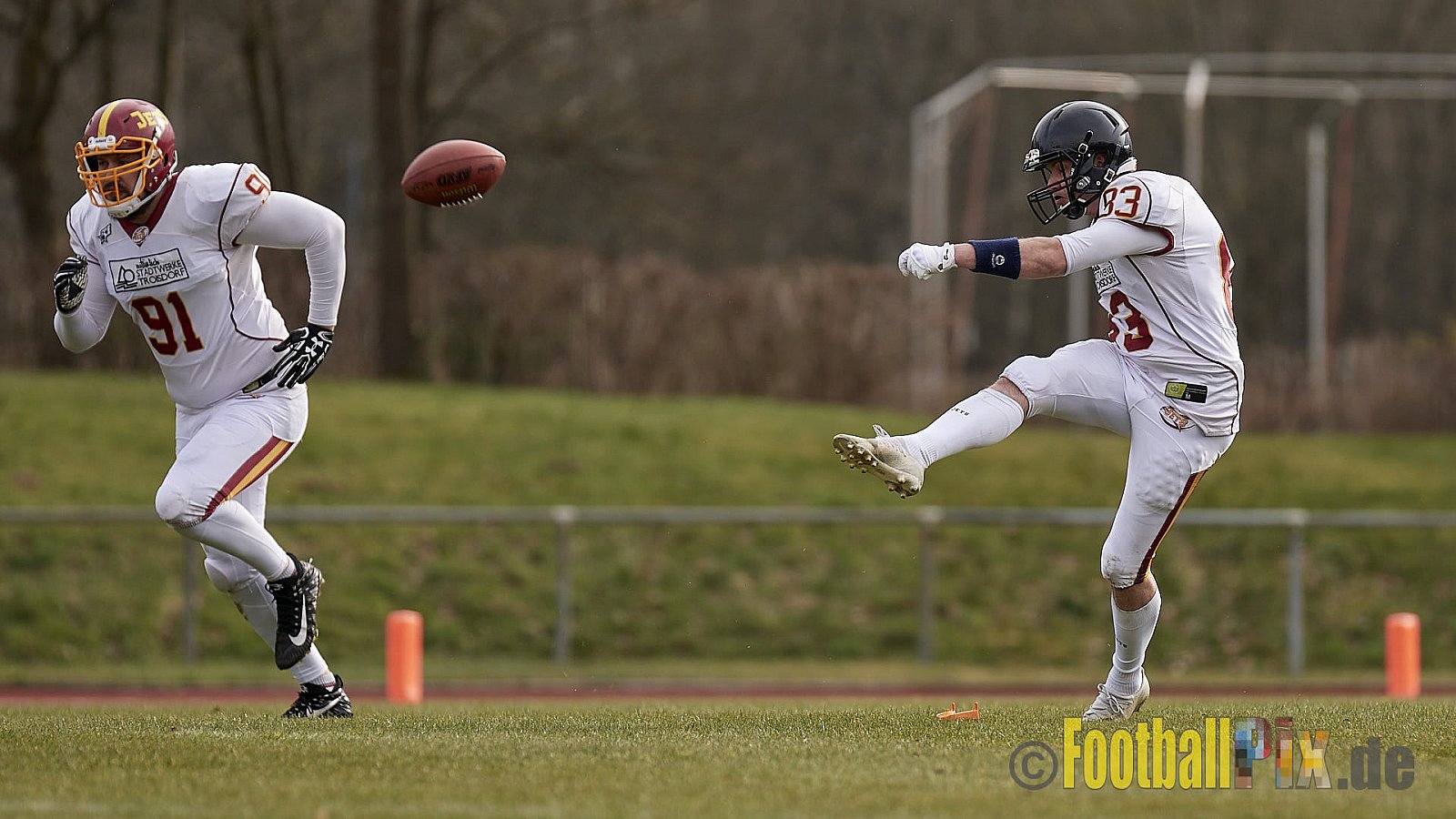 AFCV NRW Freundschaftsspiel Season 2022 Troisdorf Jets vs. Wuppertal Greyhounds am 12.03.2022 im Aggerstadion Troisdorf, Taubengasse 199, 53840 Troisdorf, Punkte Endstand 31 : 07.
[Bildnummer: 2022-03-12_0171] - TroisdorfJetsVsWuppertalGreyhounds