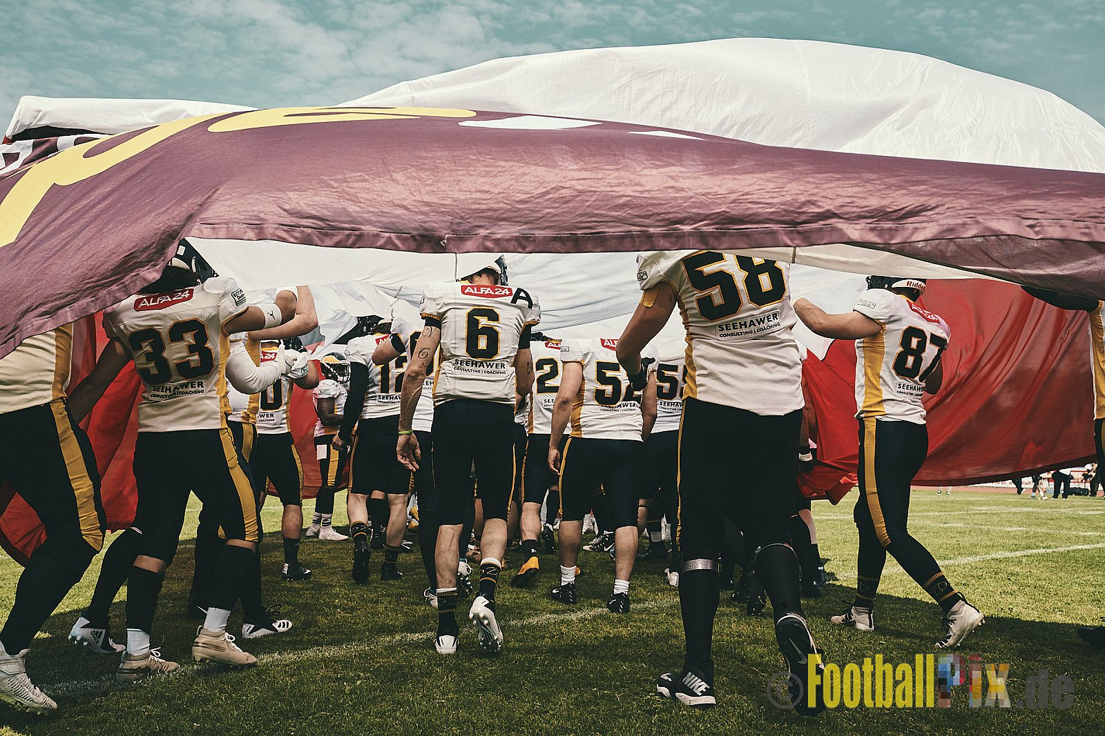 GFL Season 2022 Düsseldorf Panther vs. Berlin Adler am 4.06.2022 im Stadion VfL Benrath, Karl-Hohmann-Straße 70, 40597 Düsseldorf. Spiel Endstand 0 : 21. Bildnummer: 2022-06-04_0013 - DPantherVsBerlinAdler