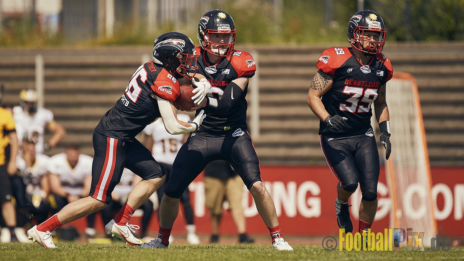 GFL Season 2022 Düsseldorf Panther vs. Berlin Adler am 4.06.2022 im Stadion VfL Benrath, Karl-Hohmann-Straße 70, 40597 Düsseldorf. Spiel Endstand 0 : 21. Bildnummer: 2022-06-04_0366 - DPantherVsBerlinAdler