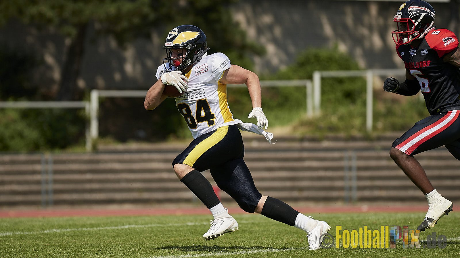GFL Season 2022 Düsseldorf Panther vs. Berlin Adler am 4.06.2022 im Stadion VfL Benrath, Karl-Hohmann-Straße 70, 40597 Düsseldorf. Spiel Endstand 0 : 21. Bildnummer: 2022-06-04_0382 - DPantherVsBerlinAdler