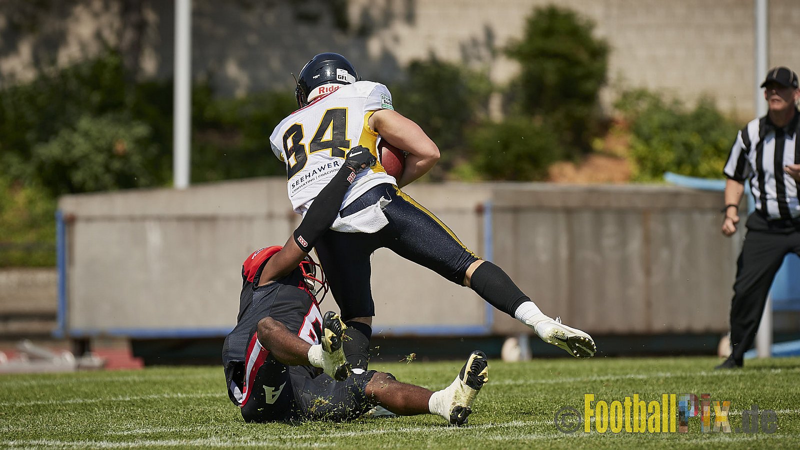 GFL Season 2022 Düsseldorf Panther vs. Berlin Adler am 4.06.2022 im Stadion VfL Benrath, Karl-Hohmann-Straße 70, 40597 Düsseldorf. Spiel Endstand 0 : 21. Bildnummer: 2022-06-04_0390 - DPantherVsBerlinAdler