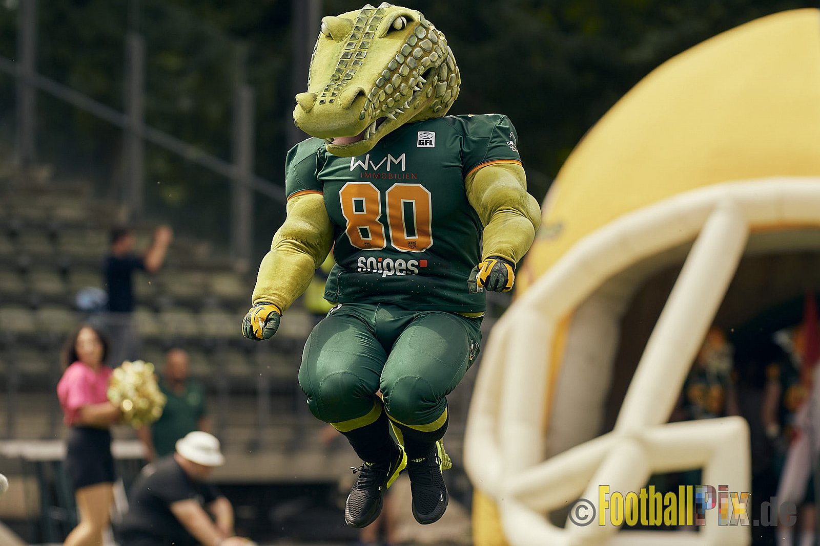 GFL Season 2022 Cologne Crocodiles vs. Kiel Baltic Hurricanes am 11.06.2022 im Stadion Stadion Höhenberg, Höhenberger Ring, 51103 Köln. Punkte Endstand 49 : 00. Bildnummer: 2022-06-11_0231 - CologneCrocodilesVsKielBalticHurricanes