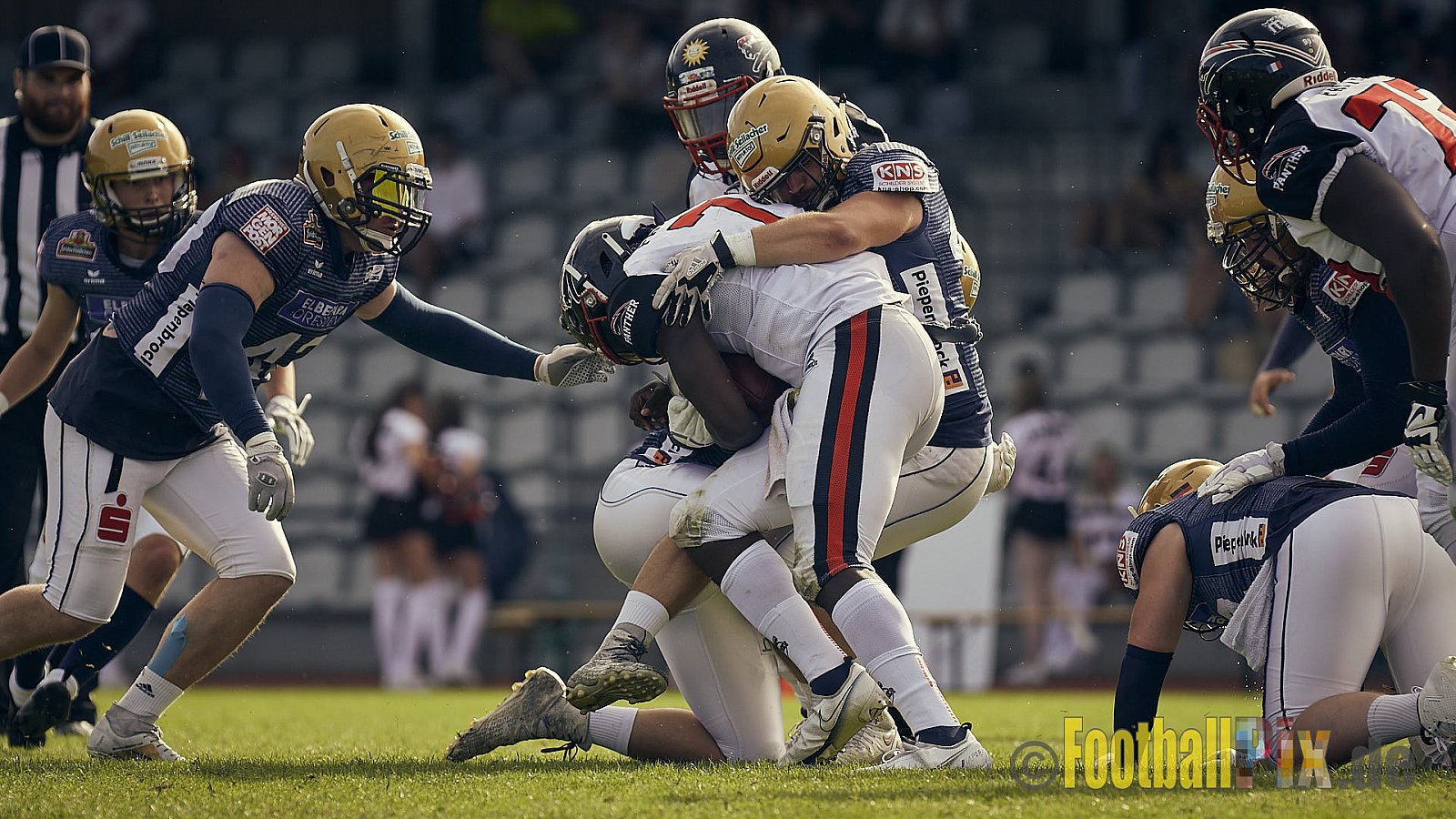 Spiel der GFL Season 2022 Düsseldorf Panther vs. Dresden Monarchs am 30.07.2022 im Stadion VfL Benrath, Karl-Hohmann-Straße 70, 40597 Düsseldorf, Punkte Endstand 00 : 21.
[Bildnummer: 2022-07-30_0372] - DPantherVsDresdenMonarchs