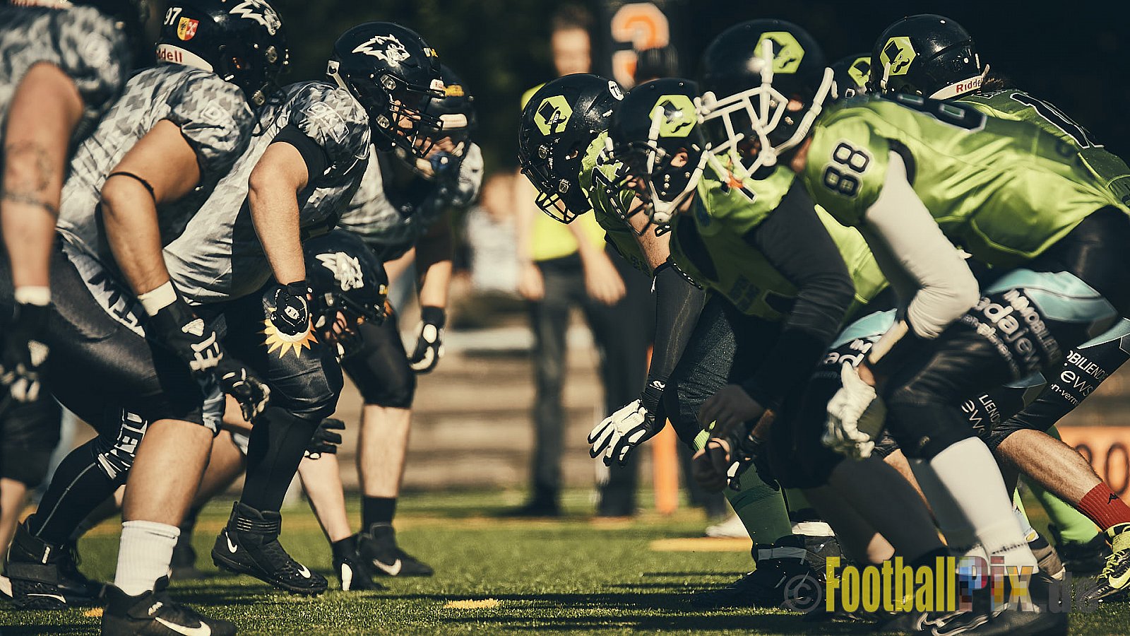 AFCV NRW Verbandsliga Ost Season 2022 Herne Black Barons vs. Minden Wolves am 25.09.2022 im Stadion Horststadion, Gartenstraße 12-16, 44625 Herne, Punkte Endstand 12 : 34.
[Bildnummer: 2022-09-25_0120] - HerneBlackBaronsMindenWolves