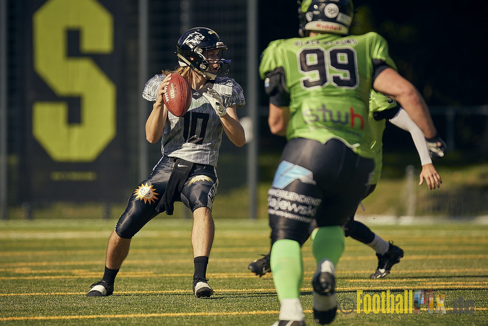 AFCV NRW Verbandsliga Ost Season 2022 Herne Black Barons vs. Minden Wolves am 25.09.2022 im Stadion Horststadion, Gartenstraße 12-16, 44625 Herne, Punkte Endstand 12 : 34.
[Bildnummer: 2022-09-25_0160] - HerneBlackBaronsMindenWolves