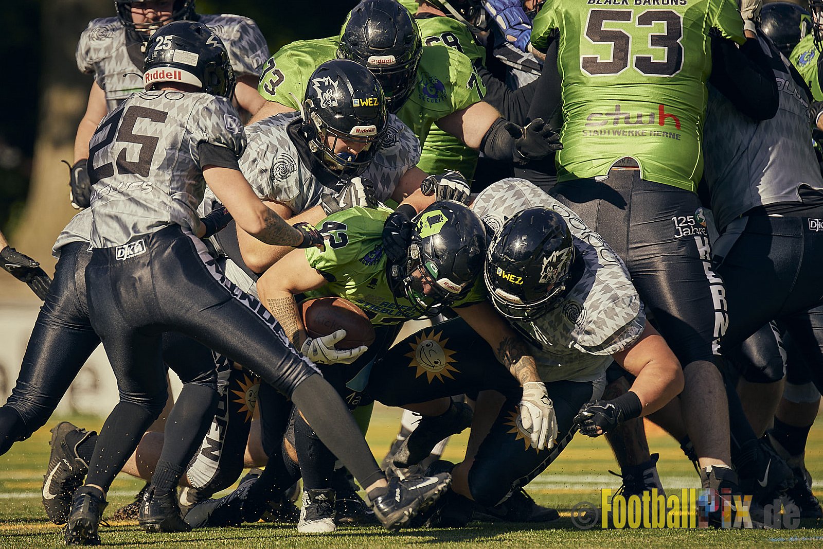 AFCV NRW Verbandsliga Ost Season 2022 Herne Black Barons vs. Minden Wolves am 25.09.2022 im Stadion Horststadion, Gartenstraße 12-16, 44625 Herne, Punkte Endstand 12 : 34.
[Bildnummer: 2022-09-25_0334] - HerneBlackBaronsMindenWolves