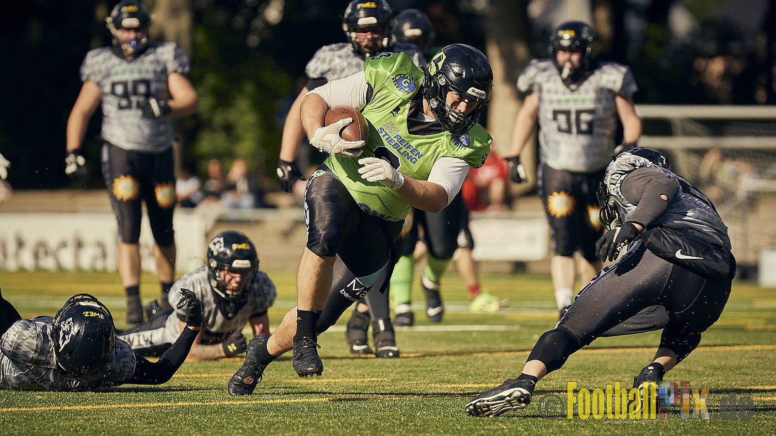 AFCV NRW Verbandsliga Ost Season 2022 Herne Black Barons vs. Minden Wolves am 25.09.2022 im Stadion Horststadion, Gartenstraße 12-16, 44625 Herne, Punkte Endstand 12 : 34.
[Bildnummer: 2022-09-25_0344] - HerneBlackBaronsMindenWolves
