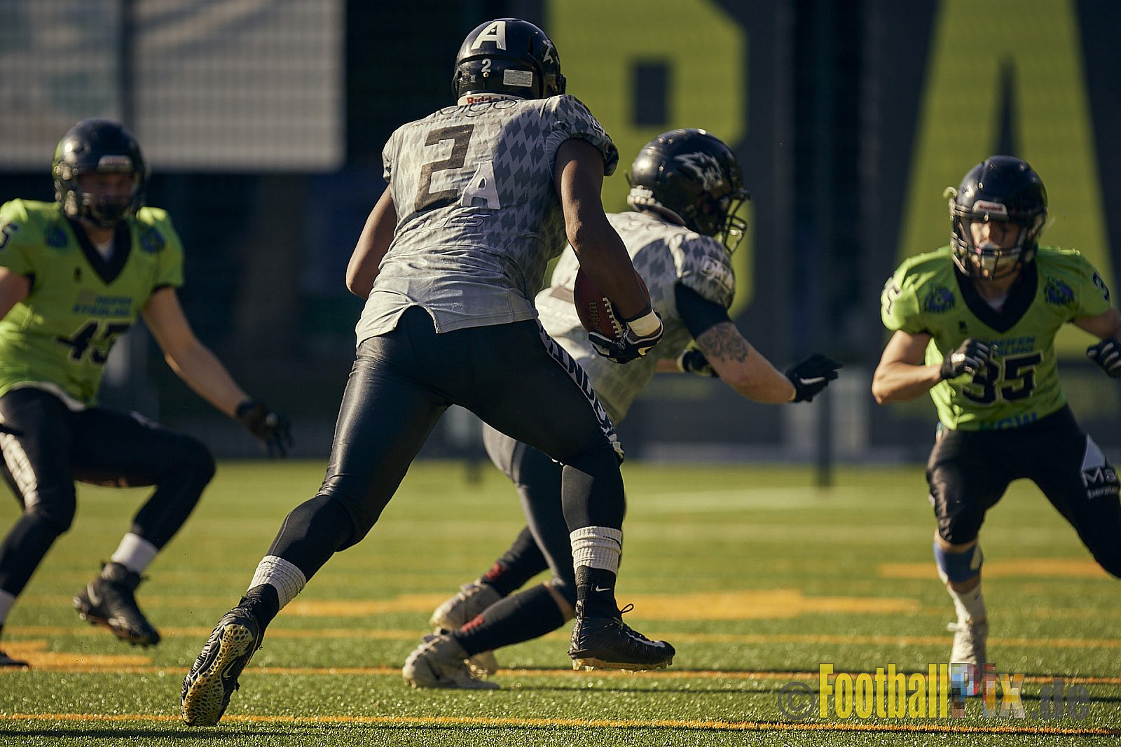 AFCV NRW Verbandsliga Ost Season 2022 Herne Black Barons vs. Minden Wolves am 25.09.2022 im Stadion Horststadion, Gartenstraße 12-16, 44625 Herne, Punkte Endstand 12 : 34.
[Bildnummer: 2022-09-25_0428] - HerneBlackBaronsMindenWolves