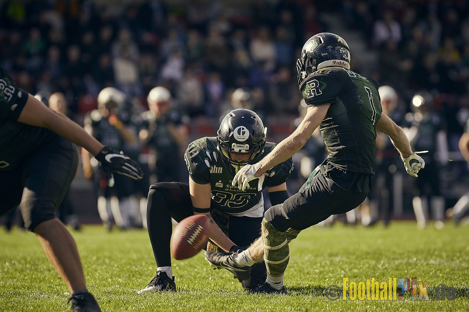 AFCV NRW Landesliga Season 2022 Rheine Raptors vs. Dorsten Reapers am 02.10.2022 im Stadion Jahnstadion, Schützenstraße, 48429 Rheine, Punkte Endstand 35 : 09.
[Bildnummer: 2022-10-02_0402] - RheineRaptorsVsDorstenReapers