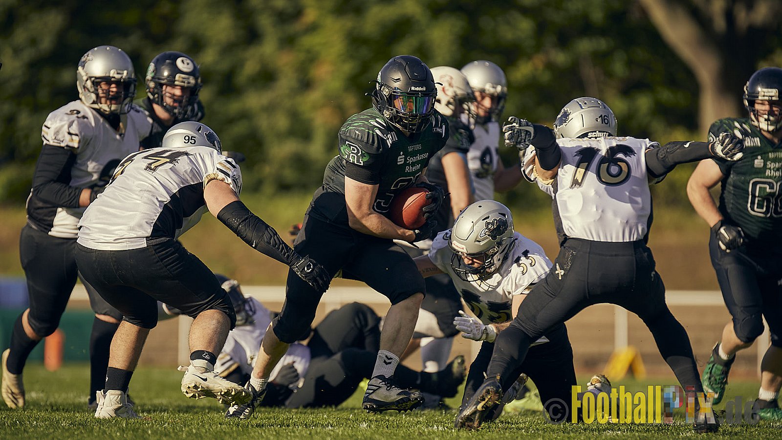 AFCV NRW Landesliga Season 2022 Rheine Raptors vs. Dorsten Reapers am 02.10.2022 im Stadion Jahnstadion, Schützenstraße, 48429 Rheine, Punkte Endstand 35 : 09.
[Bildnummer: 2022-10-02_0686] - RheineRaptorsVsDorstenReapers