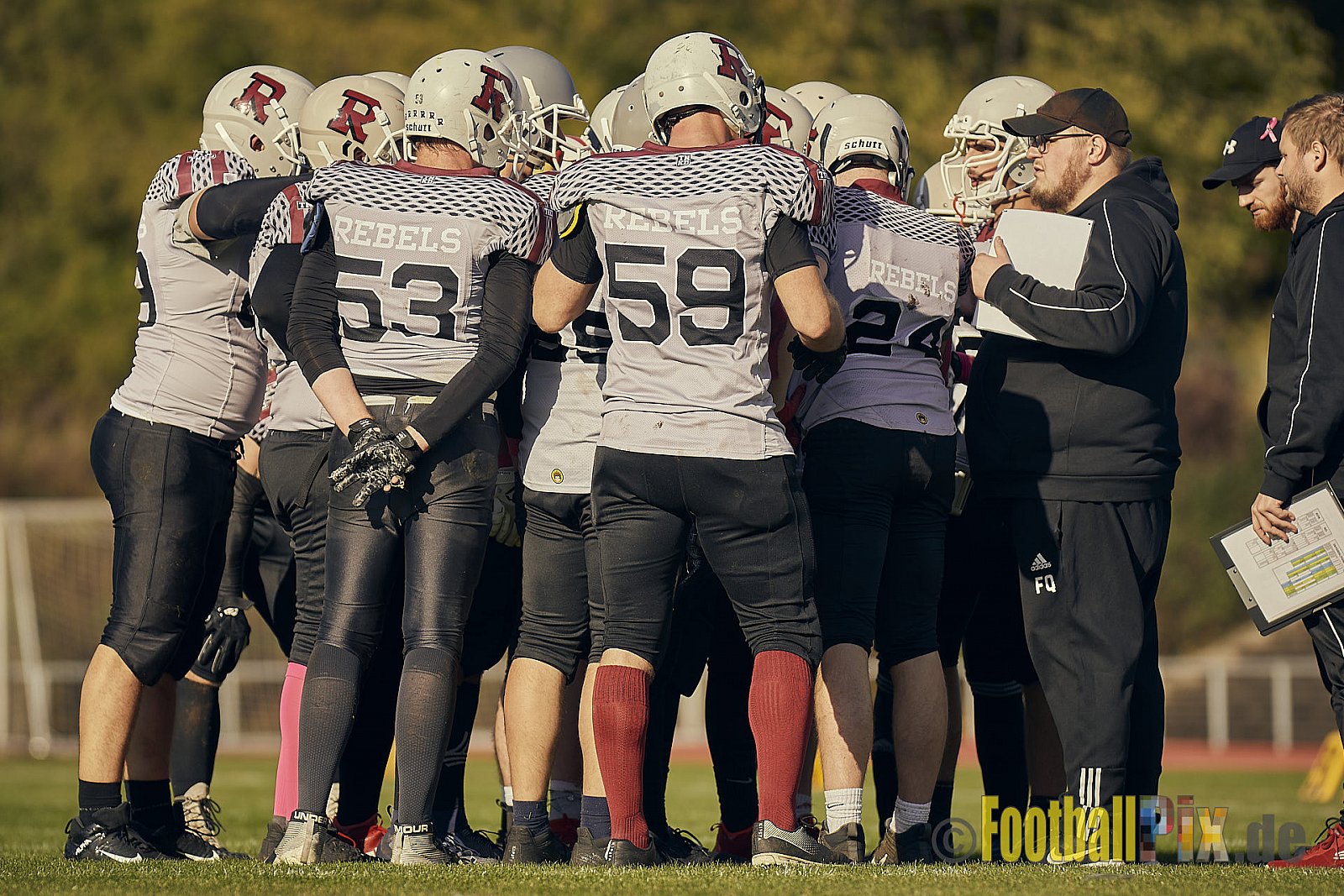 AFCV NRW Landesliga Season 2022 Iserlohn Titans vs. Bochum Rebels am 08.10.2022 im Stadion Hemberg-Stadion (Süd), Immermannstraße 10, 58636 Iserlohn, Punkte Endstand 13 : 03.
[Bildnummer: 2022-10-08_0366] - IserlohnTitansVsBochumRebels
