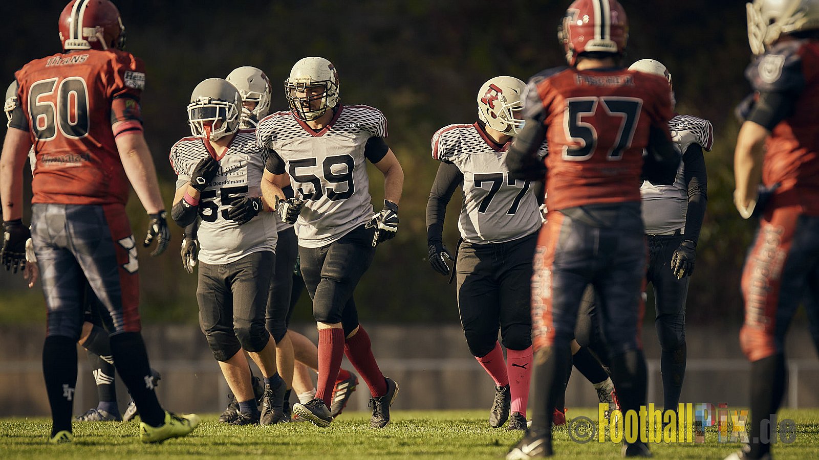 AFCV NRW Landesliga Season 2022 Iserlohn Titans vs. Bochum Rebels am 08.10.2022 im Stadion Hemberg-Stadion (Süd), Immermannstraße 10, 58636 Iserlohn, Punkte Endstand 13 : 03.
[Bildnummer: 2022-10-08_0425] - IserlohnTitansVsBochumRebels