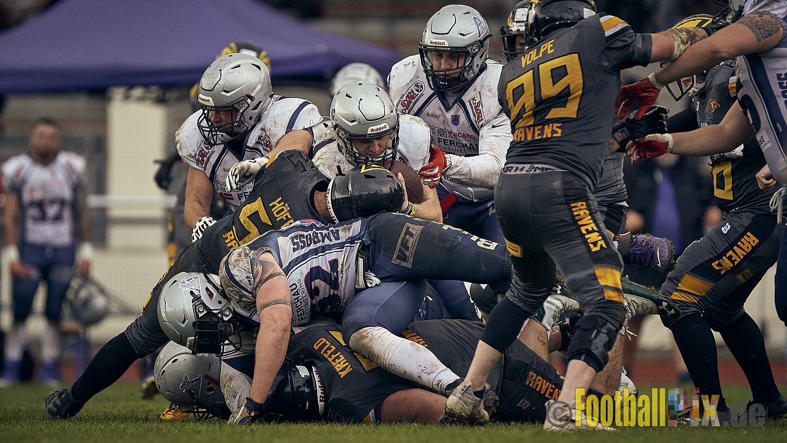 AFCV NRW Oberliga Season 2022 Remscheid Amboss vs. Krefeld Ravens am 15.10.2022 im Stadion Reinshagen Stadion, Wallburgstraße 25, 42857 Remscheid, Punkte Endstand 00 : 28.
[Bildnummer: 2022-10-15_0809] - RemscheidAmbossVsKrefeldRavens