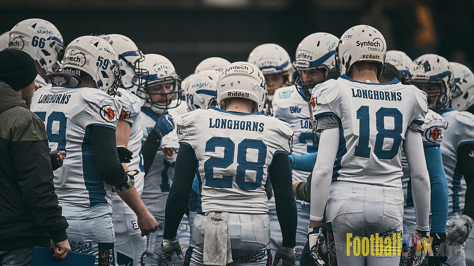Preseason Game early bird 2023 Solingen Paladins vs. Lohne Longhorns am 4.03.2023 im Stadion Jahnkampfbahn Solingen, Adolf-Clarenbach-Straße 36, 42719 Solingen. Spiel Endstand 34 : 0. Bildnummer: 2023-03-04_0015 - SolingenPaladinsVsLohneLonghorns
