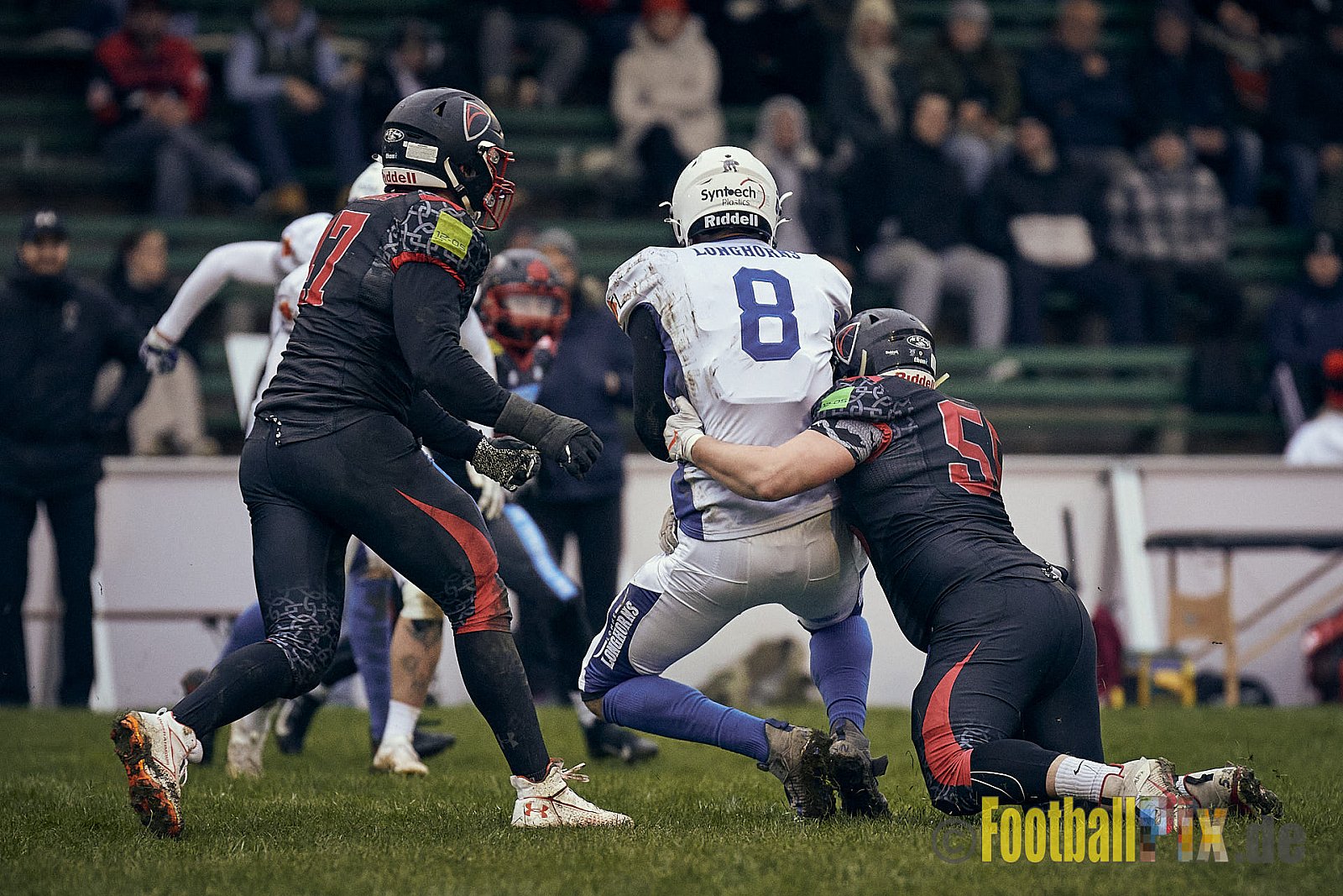 Preseason Game early bird 2023 Solingen Paladins vs. Lohne Longhorns am 4.03.2023 im Stadion Jahnkampfbahn Solingen, Adolf-Clarenbach-Straße 36, 42719 Solingen. Spiel Endstand 34 : 0. Bildnummer: 2023-03-04_0156 - SolingenPaladinsVsLohneLonghorns