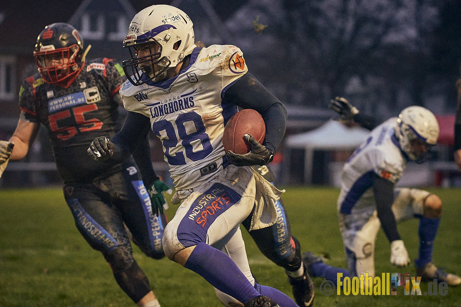 Preseason Game early bird 2023 Solingen Paladins vs. Lohne Longhorns am 4.03.2023 im Stadion Jahnkampfbahn Solingen, Adolf-Clarenbach-Straße 36, 42719 Solingen. Spiel Endstand 34 : 0. Bildnummer: 2023-03-04_0199 - SolingenPaladinsVsLohneLonghorns