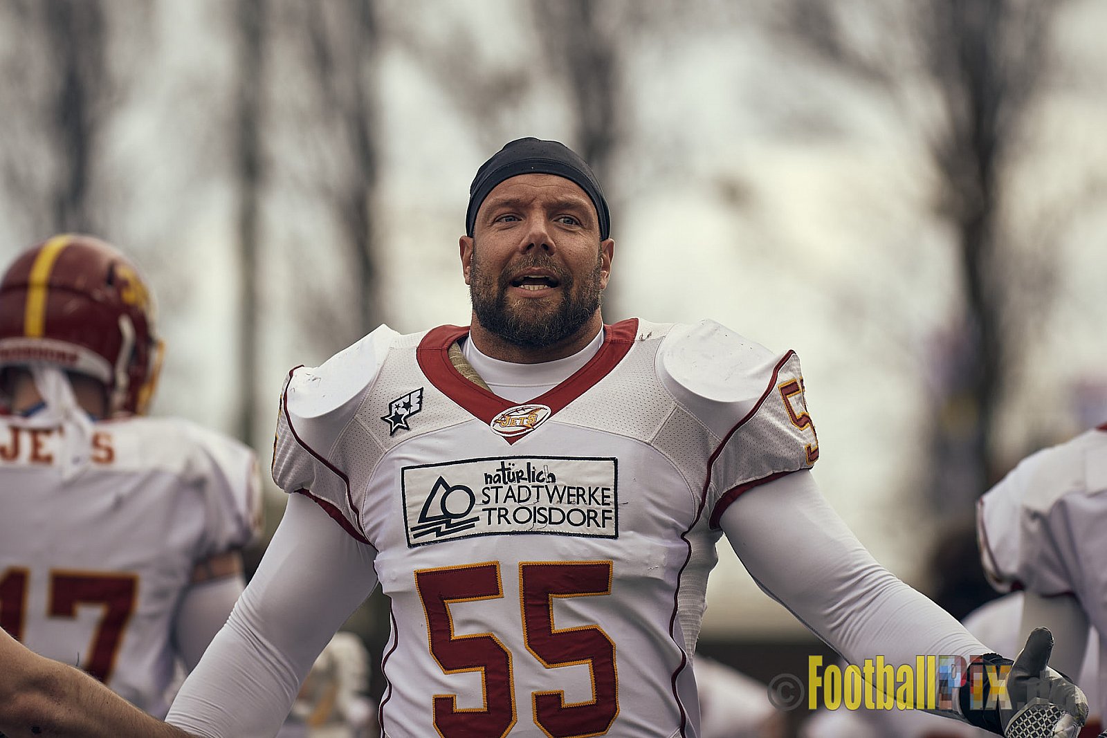 Preseason Game 2023 Krefeld Ravens vs. Troisdorf Jets am 25.03.2023 im Stadion BSA Sprödental. Die Adresse: BeziBSA Sprödental, Sprödentalstr. 15, 47799 Krefeld. Punkte Endstand 12 : 07. Bildnummer: 2023-03-25_0008 - KrefeldRavensVsTroisdorfJets