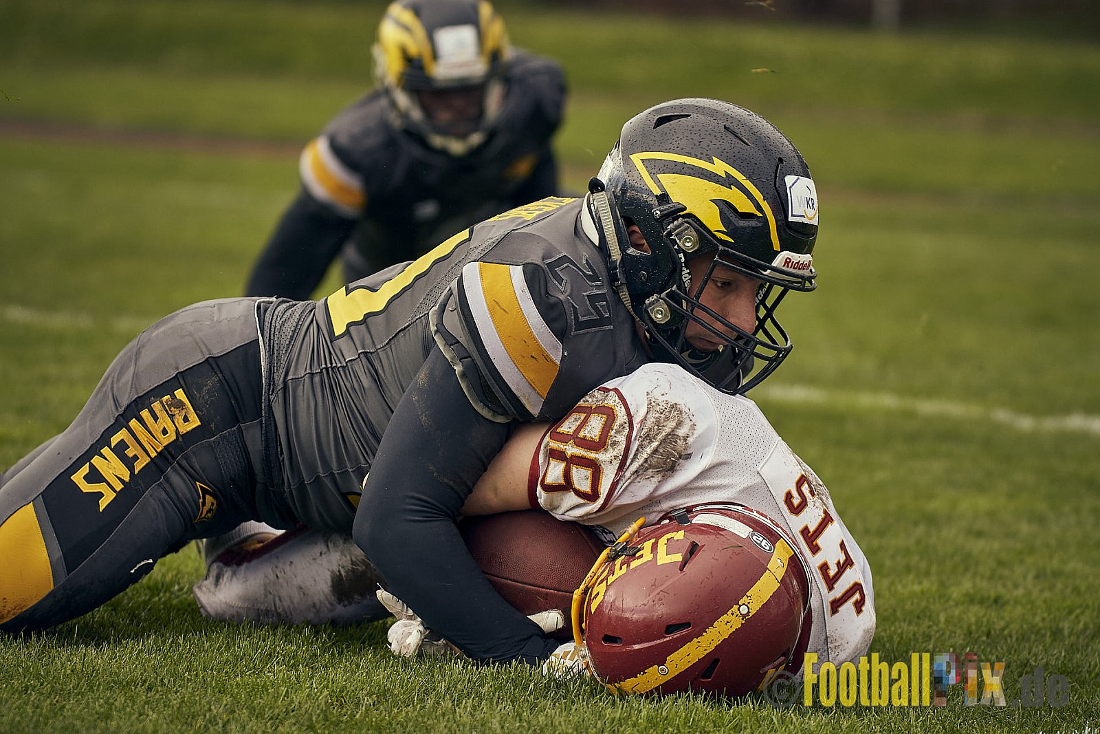 Preseason Game 2023 Krefeld Ravens vs. Troisdorf Jets am 25.03.2023 im Stadion BSA Sprödental. Die Adresse: BeziBSA Sprödental, Sprödentalstr. 15, 47799 Krefeld. Punkte Endstand 12 : 07. Bildnummer: 2023-03-25_0170 - KrefeldRavensVsTroisdorfJets