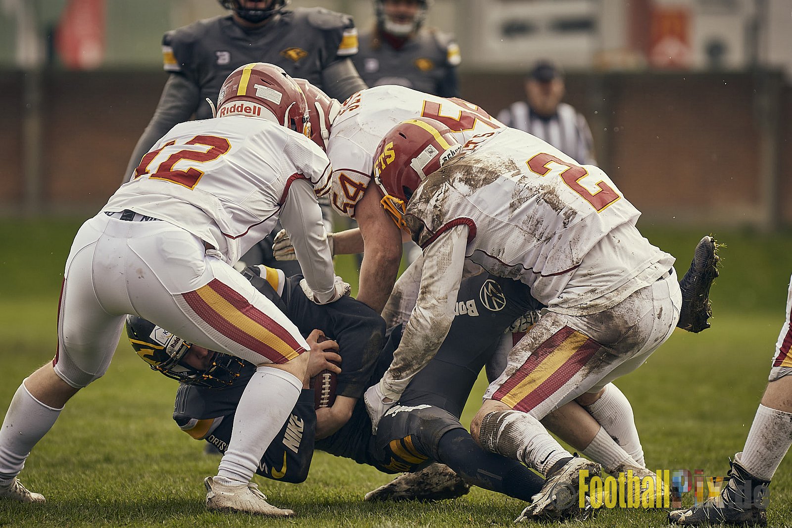 Preseason Game 2023 Krefeld Ravens vs. Troisdorf Jets am 25.03.2023 im Stadion BSA Sprödental. Die Adresse: BeziBSA Sprödental, Sprödentalstr. 15, 47799 Krefeld. Punkte Endstand 12 : 07. Bildnummer: 2023-03-25_0249 - KrefeldRavensVsTroisdorfJets