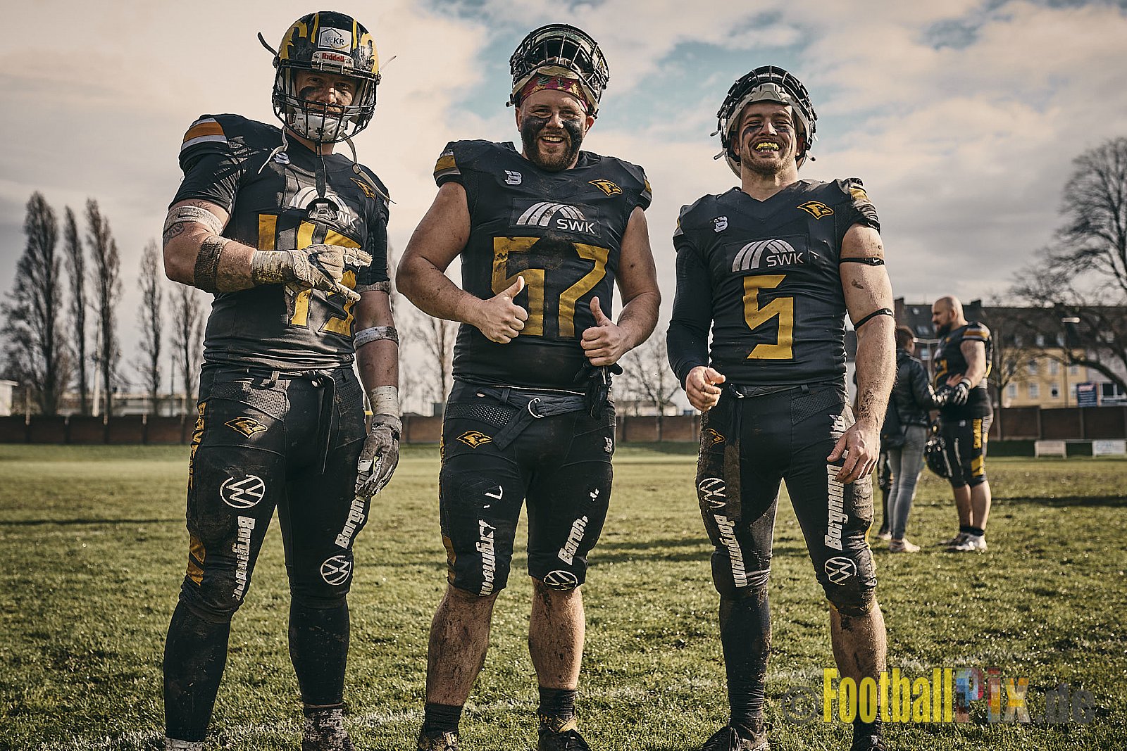 Preseason Game 2023 Krefeld Ravens vs. Troisdorf Jets am 25.03.2023 im Stadion BSA Sprödental. Die Adresse: BeziBSA Sprödental, Sprödentalstr. 15, 47799 Krefeld. Punkte Endstand 12 : 07. Bildnummer: 2023-03-25_0437 - KrefeldRavensVsTroisdorfJets