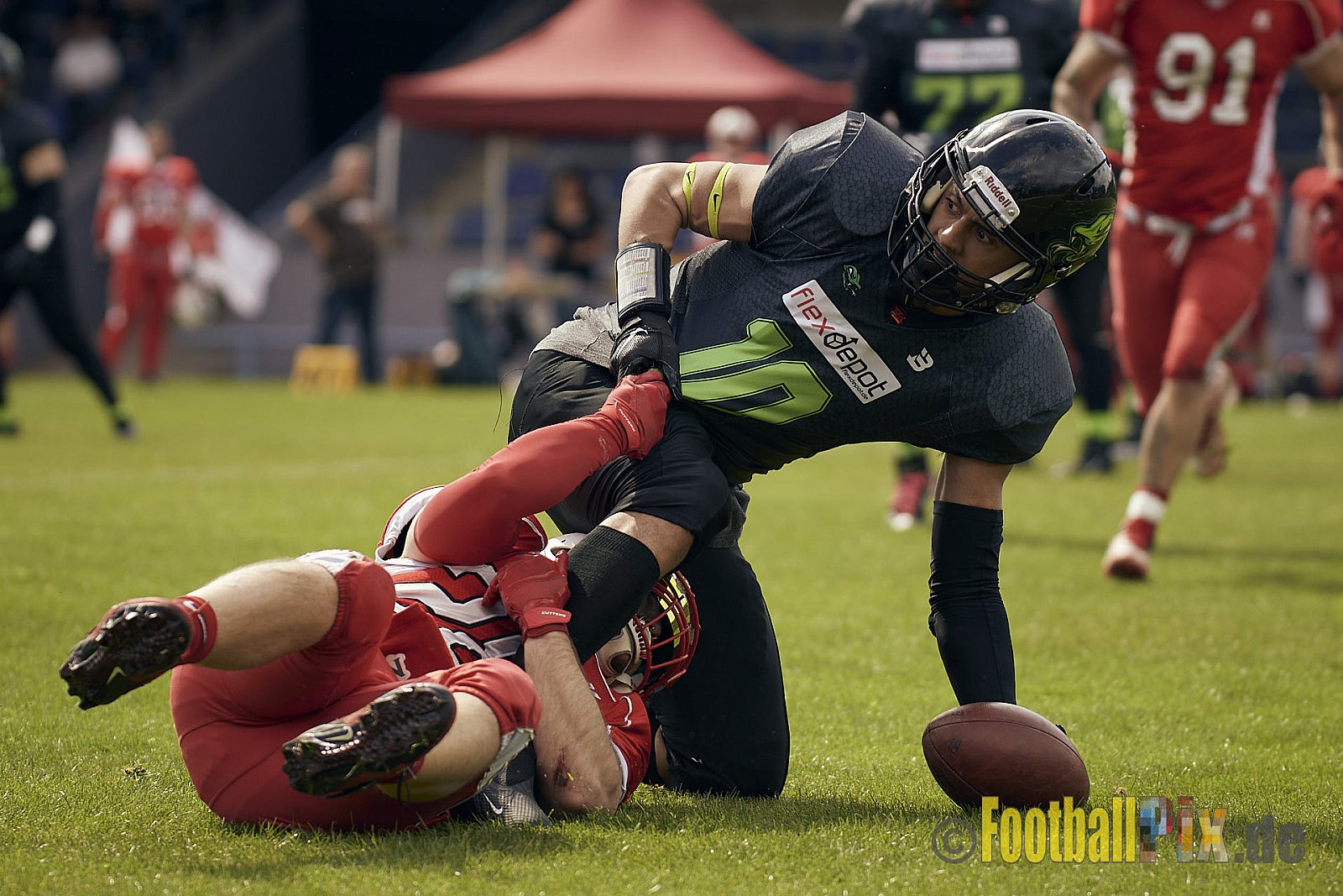 AFCV Verbandsliga Season 2023 Gelsenkirchen Devils vs. Wesseling Blackvenom am 22.04.2023 im Stadion Fürstenbergstadion, Fischerstraße 35, 45899 Gelsenkirchen, Punkte Endstand 14 : 20.
[2023-04-22_0043] - GelsenkirchenDevilsVsWesselingBlackvenom