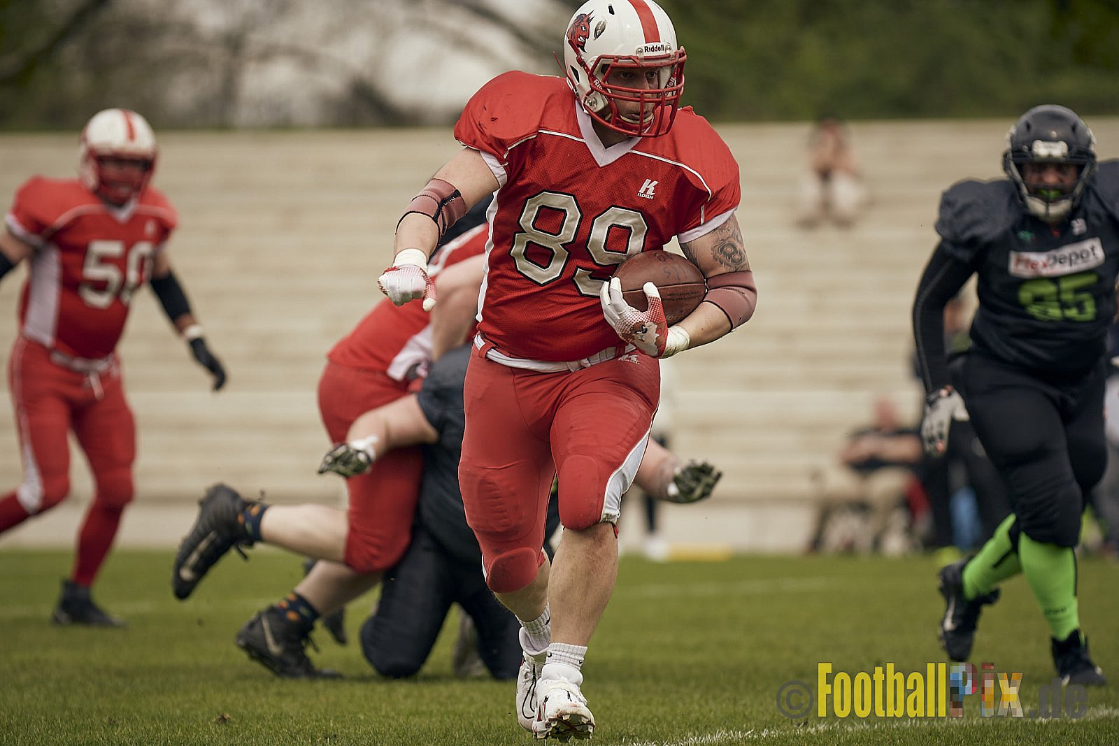 AFCV Verbandsliga Season 2023 Gelsenkirchen Devils vs. Wesseling Blackvenom am 22.04.2023 im Stadion Fürstenbergstadion, Fischerstraße 35, 45899 Gelsenkirchen, Punkte Endstand 14 : 20.
[2023-04-22_0137] - GelsenkirchenDevilsVsWesselingBlackvenom