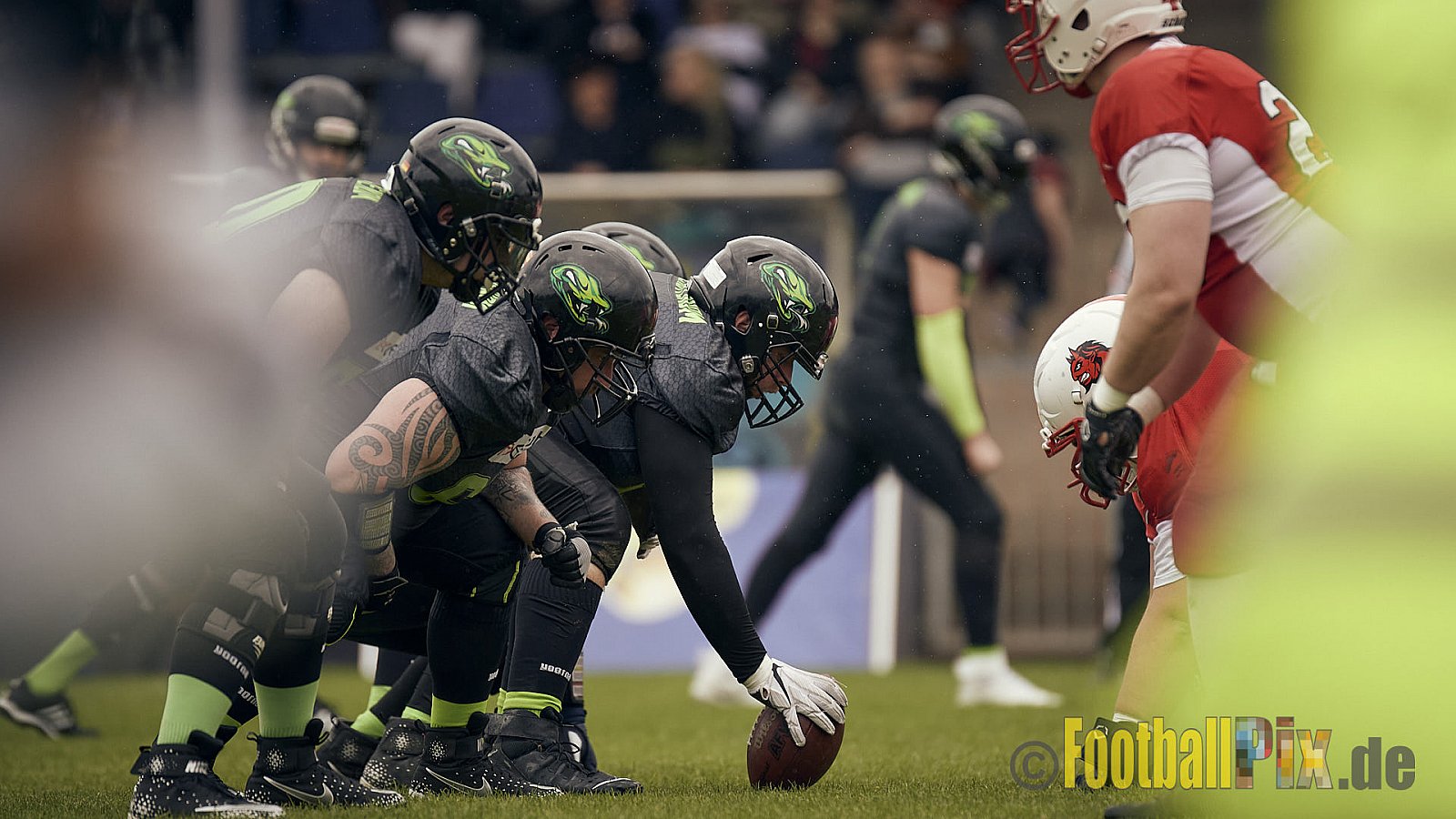 AFCV Verbandsliga Season 2023 Gelsenkirchen Devils vs. Wesseling Blackvenom am 22.04.2023 im Stadion Fürstenbergstadion, Fischerstraße 35, 45899 Gelsenkirchen, Punkte Endstand 14 : 20.
[2023-04-22_0274] - GelsenkirchenDevilsVsWesselingBlackvenom