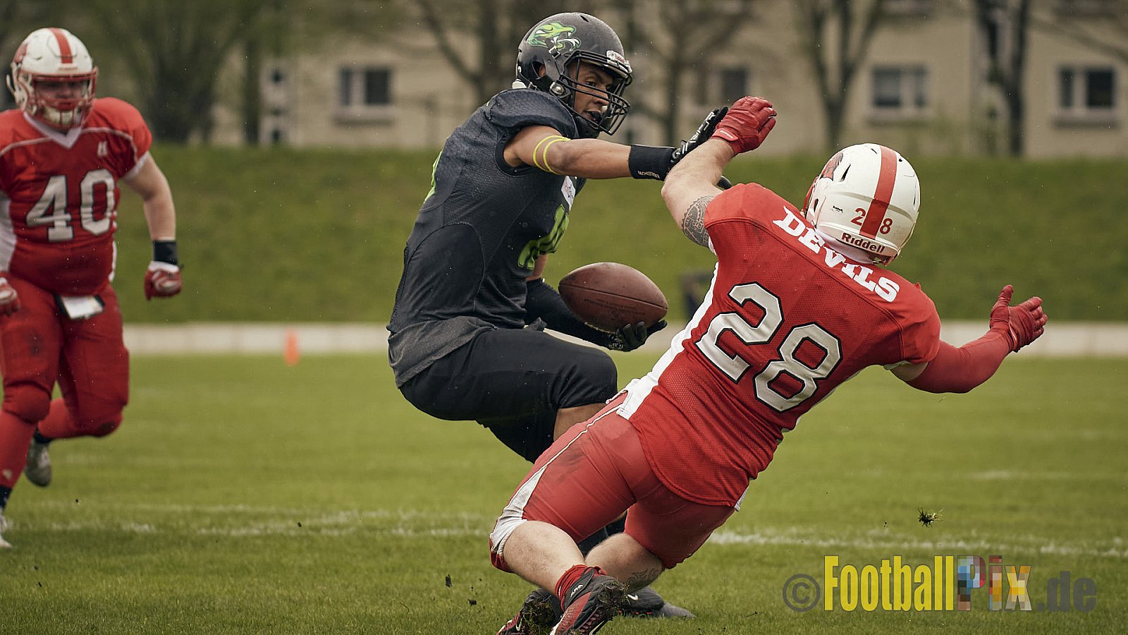 AFCV Verbandsliga Season 2023 Gelsenkirchen Devils vs. Wesseling Blackvenom am 22.04.2023 im Stadion Fürstenbergstadion, Fischerstraße 35, 45899 Gelsenkirchen, Punkte Endstand 14 : 20.
[2023-04-22_0298] - GelsenkirchenDevilsVsWesselingBlackvenom