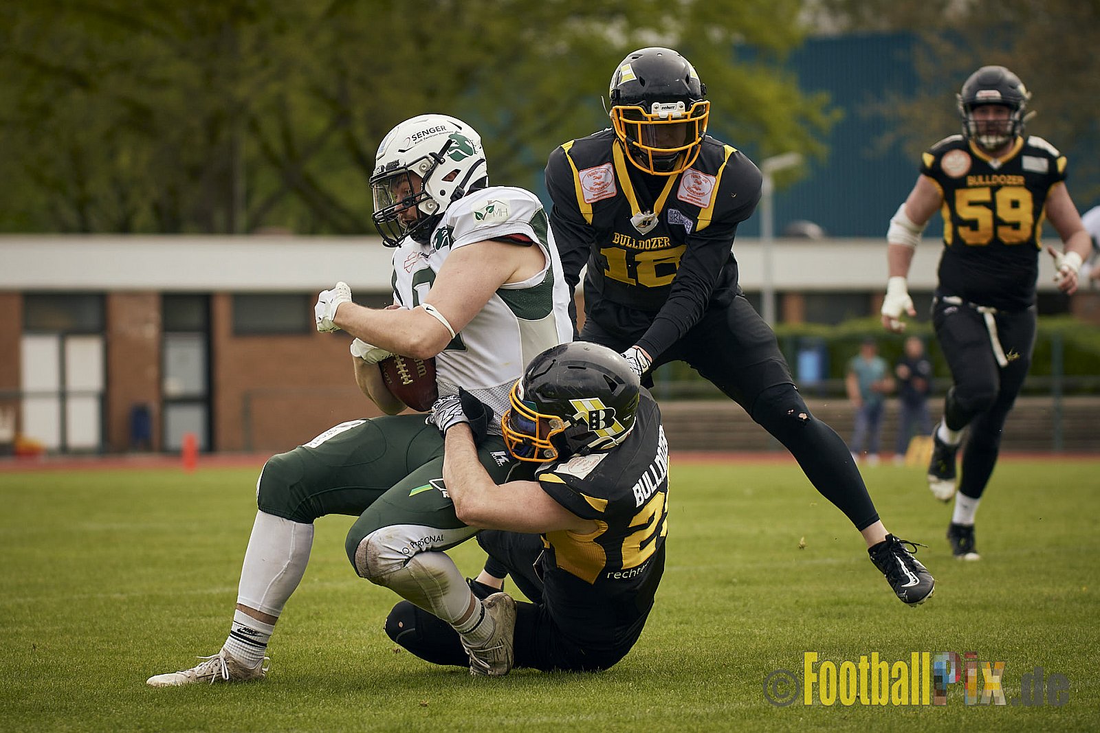 AFCV Regionalliga Season 2023 Düsseldorf Bulldozer vs. Bielefeld Bulldogs am 23.04.2023 im Stadion Sportpark Niederheid, Paul-Thomas-Straße 35, 40589 Düsseldorf, Punkte Endstand 0 : 34.
[2023-04-23_0120] - DBulldozerVsBielefeldBulldogs