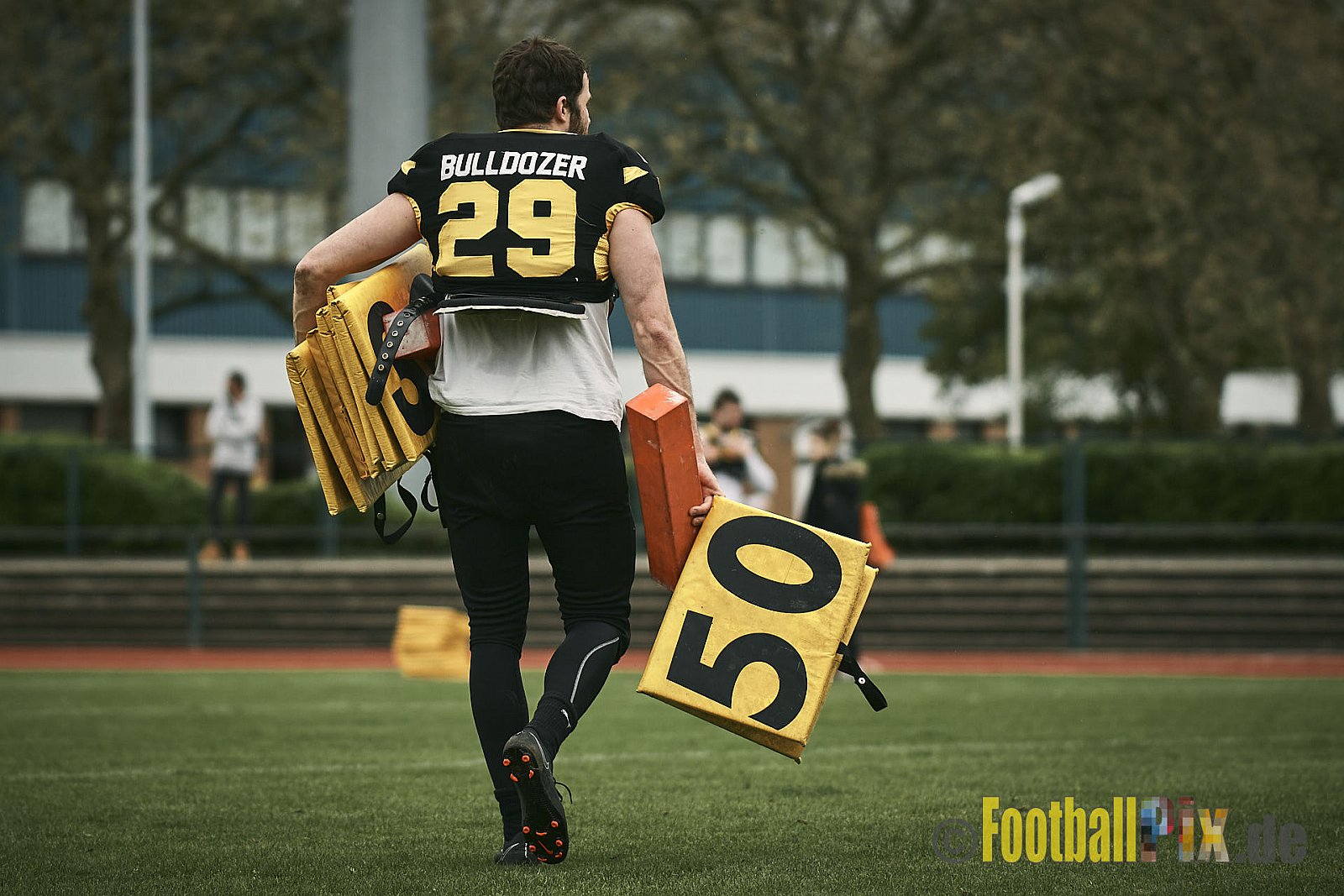 AFCV Regionalliga Season 2023 Düsseldorf Bulldozer vs. Bielefeld Bulldogs am 23.04.2023 im Stadion Sportpark Niederheid, Paul-Thomas-Straße 35, 40589 Düsseldorf, Punkte Endstand 0 : 34.
[2023-04-23_0248] - DBulldozerVsBielefeldBulldogs