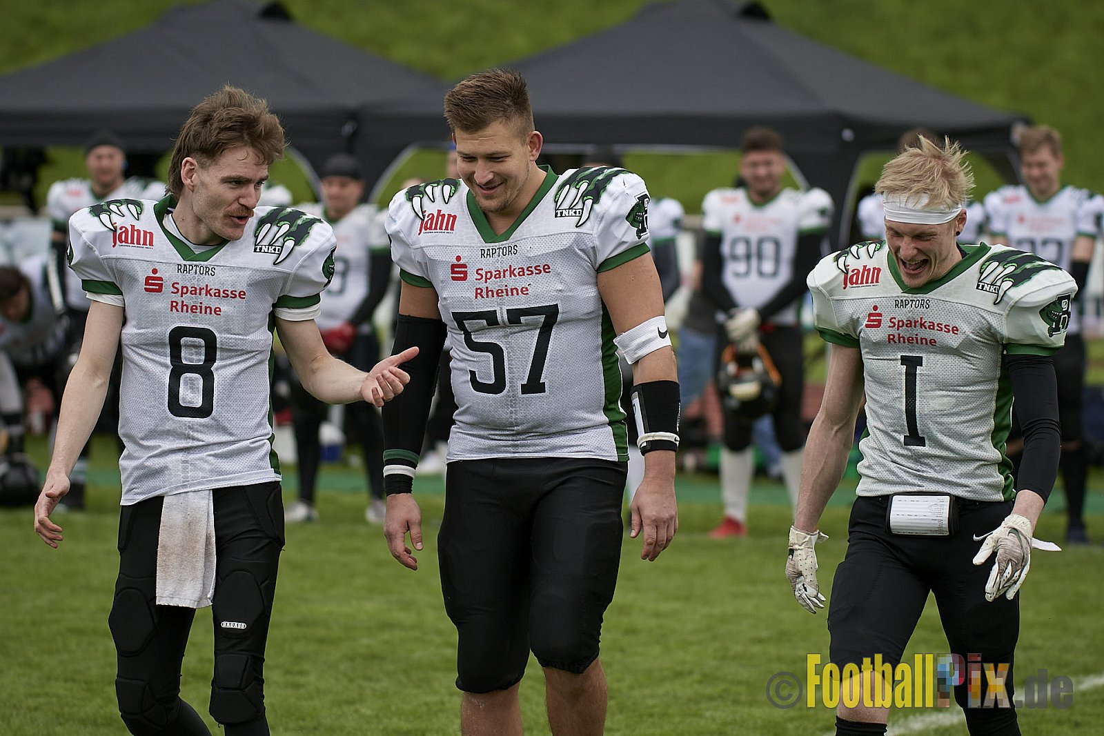 AFCV Verbandsliga Season 2023 Recklinghausen Chargers vs. Rheine Raptors am 29.04.2023 im Stadion Stadion Hohenhorst, Am Stadion 1, 45659 Recklinghausen, Punkte Endstand 37 : 10.
[2023-04-29_0025] - RecklinghausenChargersVsRheineRaptors