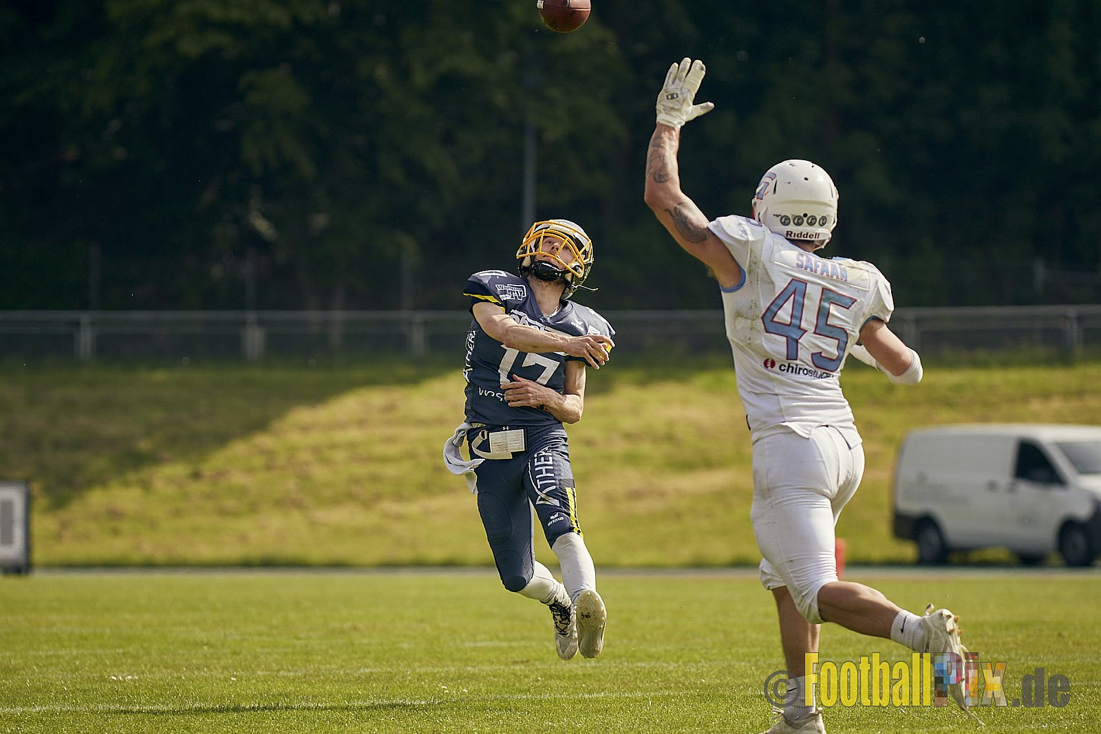 AFCV Regionalliga Season 2023 Essen Assindia Cardinals vs. Bonn Gamecocks am 21.05.2023 im Stadion am Hallo, Hallostraße 50, 45141 Essen, Punkte Endstand: 20 : 28
[Bildnummer: 2023-05-21_0281] - EssenAssindiaCardinalsVsBonnGamecocks