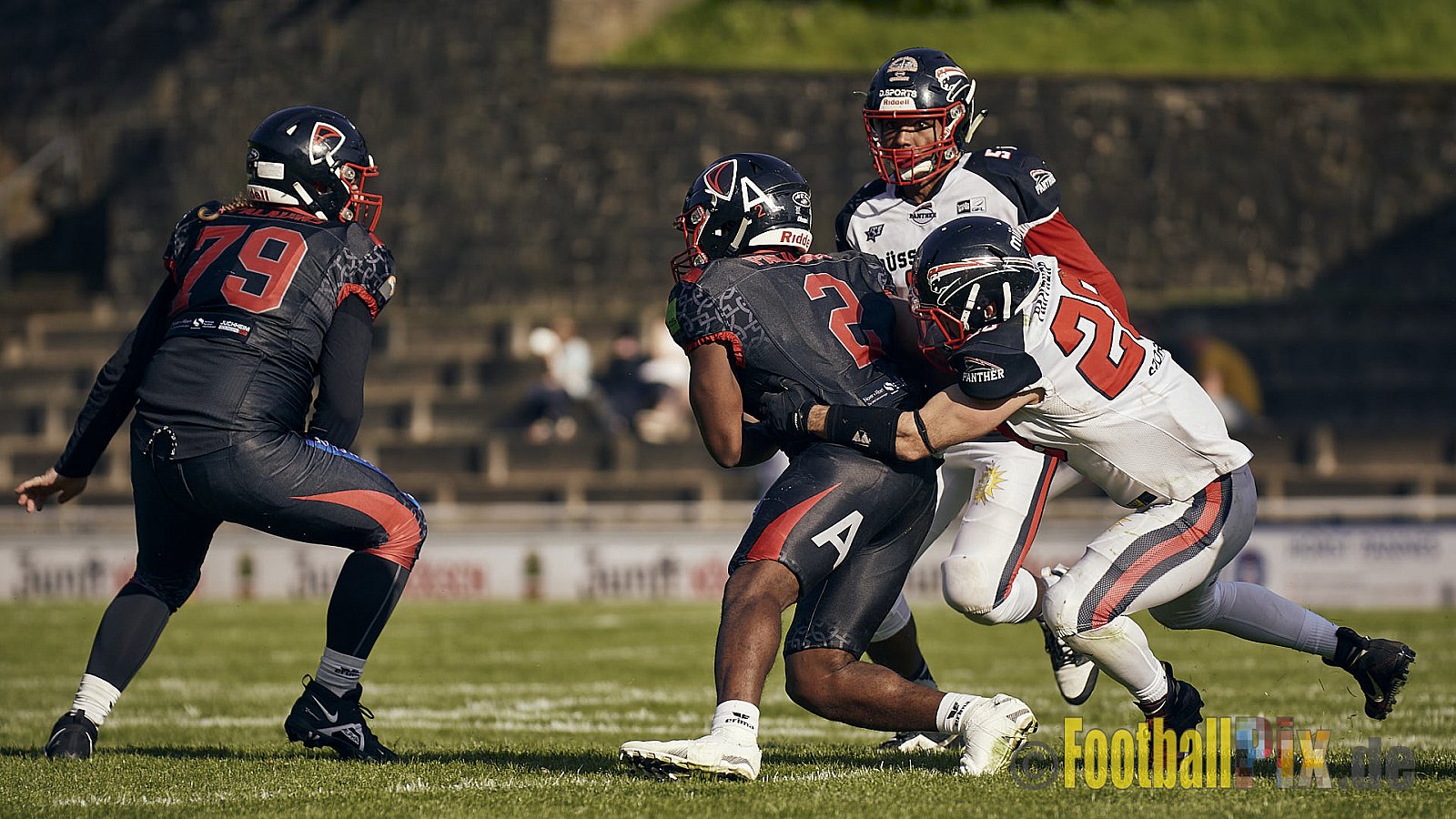 GFL2 Season 2023 Solingen Paladins vs. Düsseldorf Panther am 27.05.2023 im Stadion Jahnkampfbahn Solingen, Adolf-Clarenbach-Straße 36, 42719 Solingen. Punkte Endstand 20 : 21.
[Bildnummer: 2023-05-27_0370] - SolingenPaladinsVsDPanther