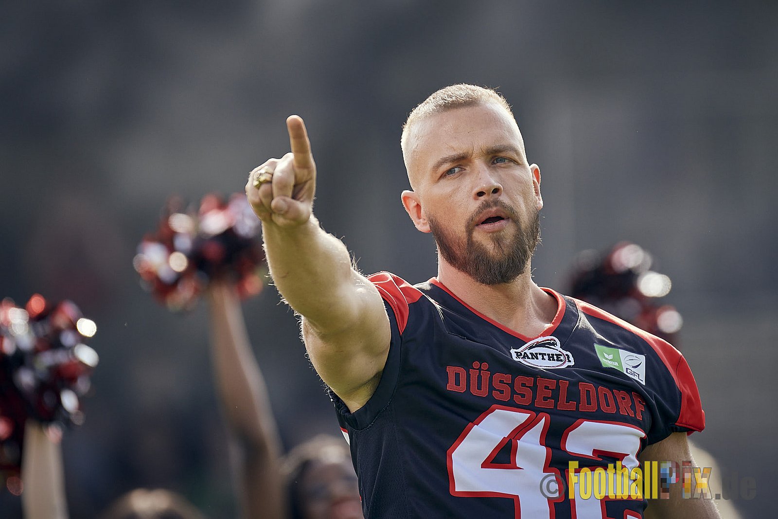 Spiel der GFL2 Season 2023 Düsseldorf Panther vs. Rostock Griffins am 17.06.2023 im Stadion VfL Benrath, Karl-Hohmann-Straße 70, 40597 Düsseldorf. Punkte Endstand 46 : 26. 
Bildnummer: 2023-06-17_0308 - DPantherVsRostockGriffins