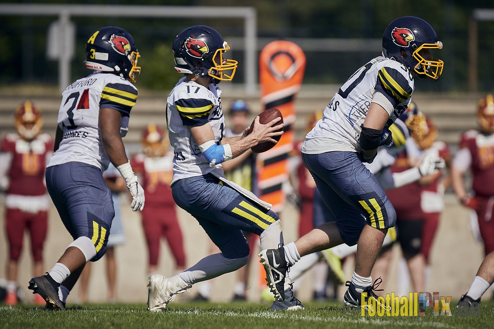 AFCV NRW Regionalliga Season 2023 Essen Assindia Cardinals vs. Troisdorf Jets am 25.06.2023 im Stadion Stadion am Hallo, Hallostraße 50, 45141 Essen. Punkte Endstand 20 : 35. 
Bildnummer: 2023-06-25_0548 - EssenAssindiaCardinalsVsTroisdorfJets