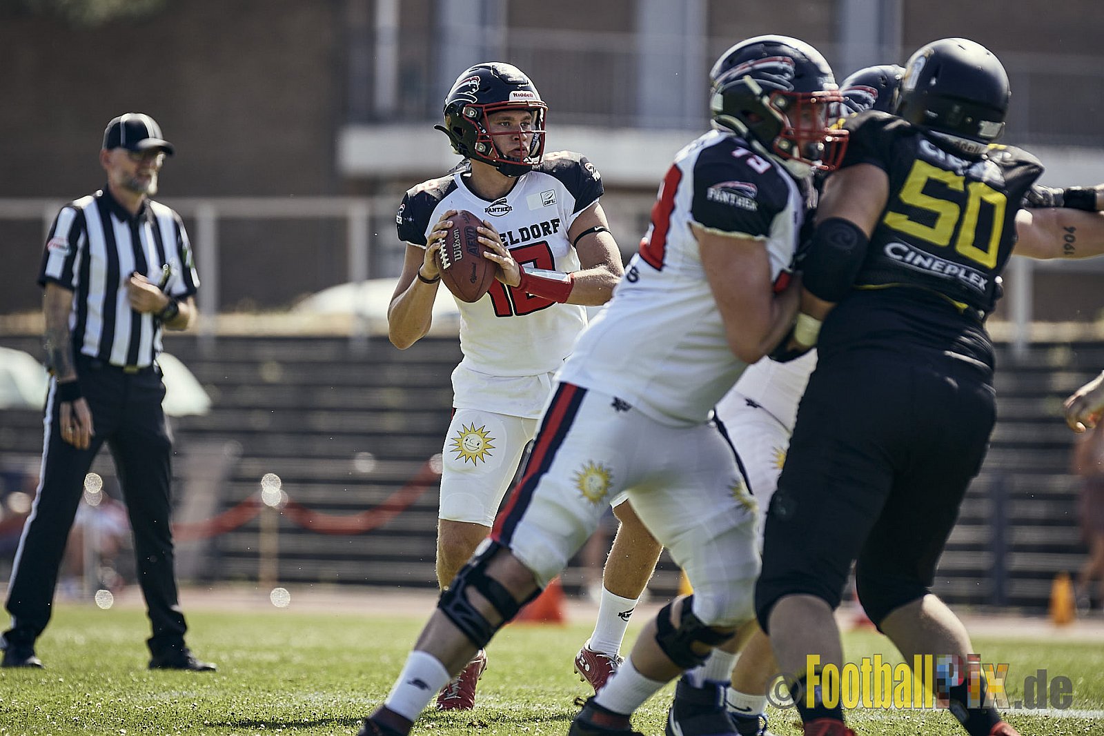 Spiel der GFL2 Season 2023 Düsseldorf Panther vs. Münster Blackhawks am 08.07.2023 im Stadion VfL Benrath, Karl-Hohmann-Straße 70, 40597 Düsseldorf. Punkte Endstand 39 : 0. 
Bildnummer: 2023-07-08_0083 - DPantherVsMsBlackhawks