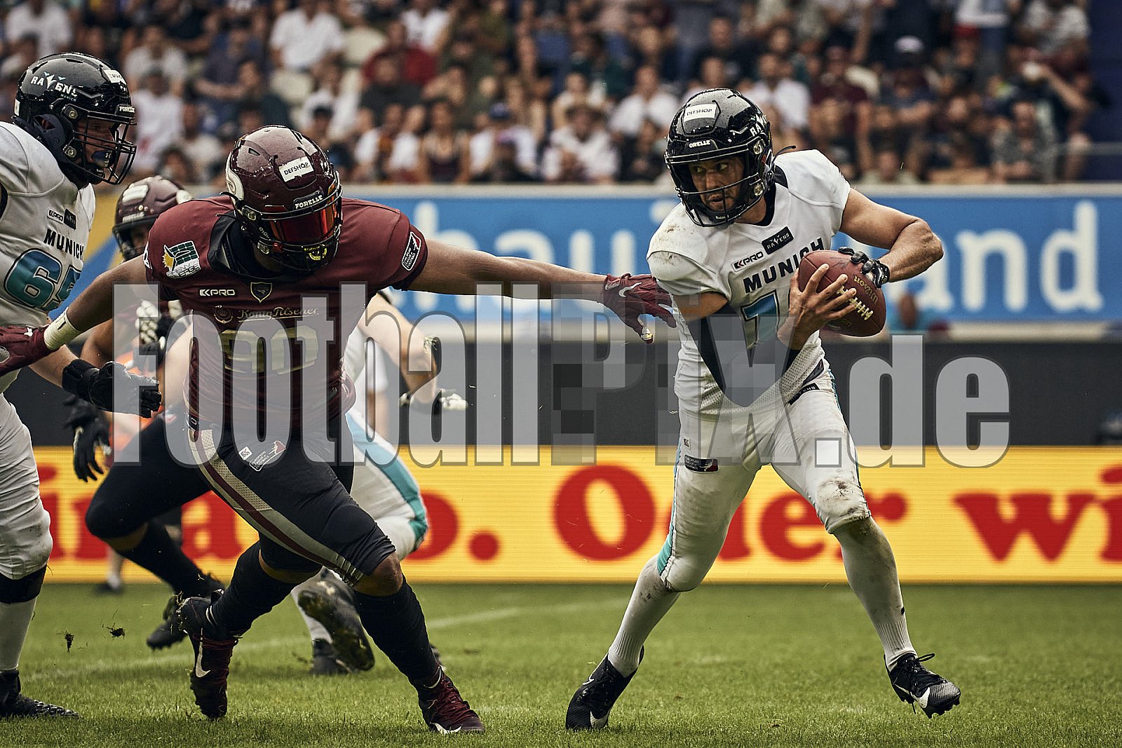 Die 6.Spielwoche der European League of Football (ELF) Season 2023 Rhein Fire vs. Munich Ravens am 09.07.2023 im Stadion Schauinsland-Reisen-Arena, Margaretenstraße 5-7, 47055 Duisburg. Punkte Endstand 39 : 25. 
Bildnummer: 2023-07-09_0839 - ELF MunichRavens@RheinFire