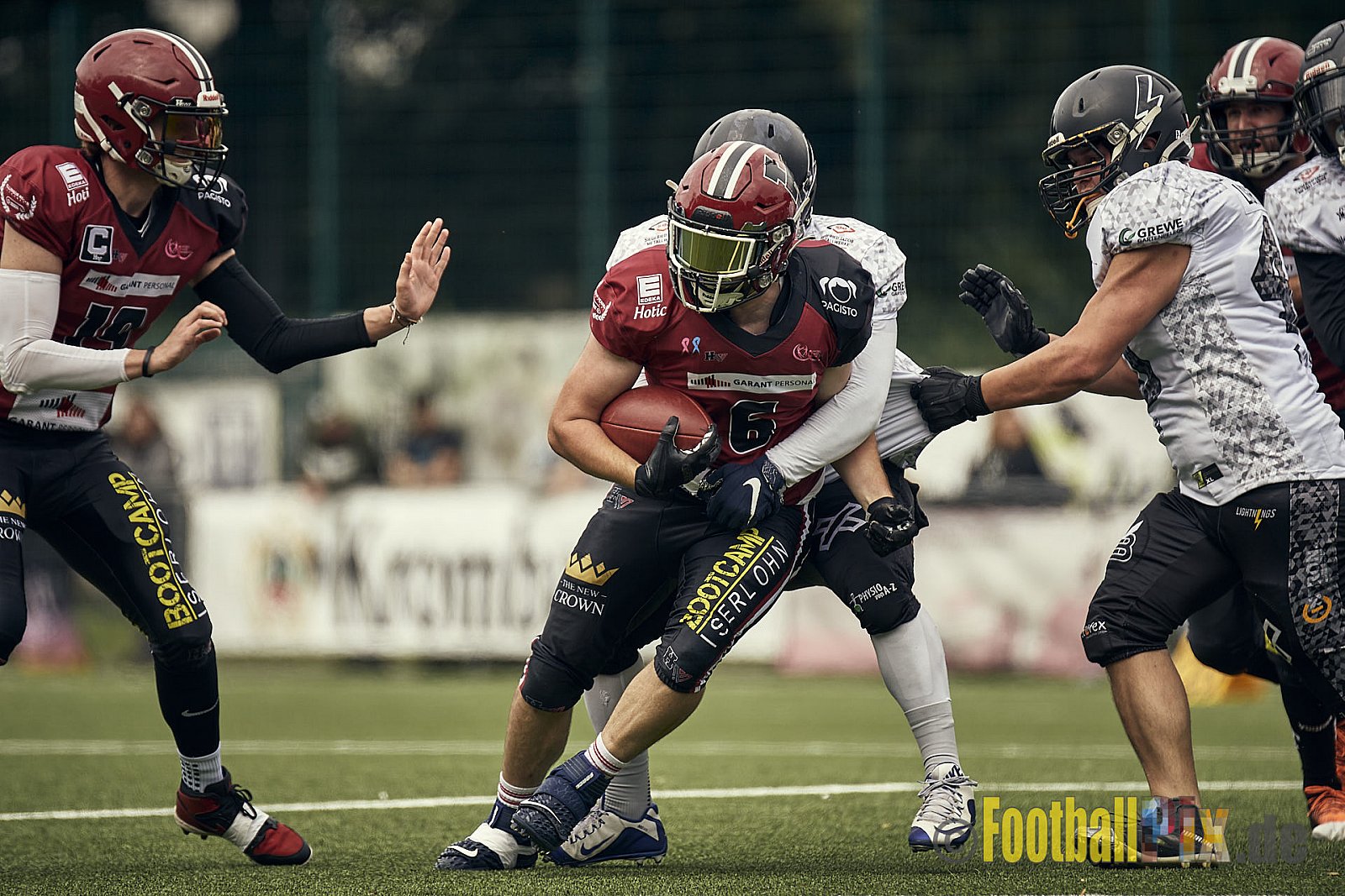AFCV Landesliga NRW Season 2023 Iserlohn Titans vs. Lüdenscheid Lightnings am 5.08.2023 im Stadion inceptum-Stadion am Seilersee, Seeuferstraße 26, 58636 Iserlohn. Punkte Endstand 18 : 28. 
Bildnummer: 2023-08-05_0057 - IserlohnTitansVsLuedenscheidLightnings