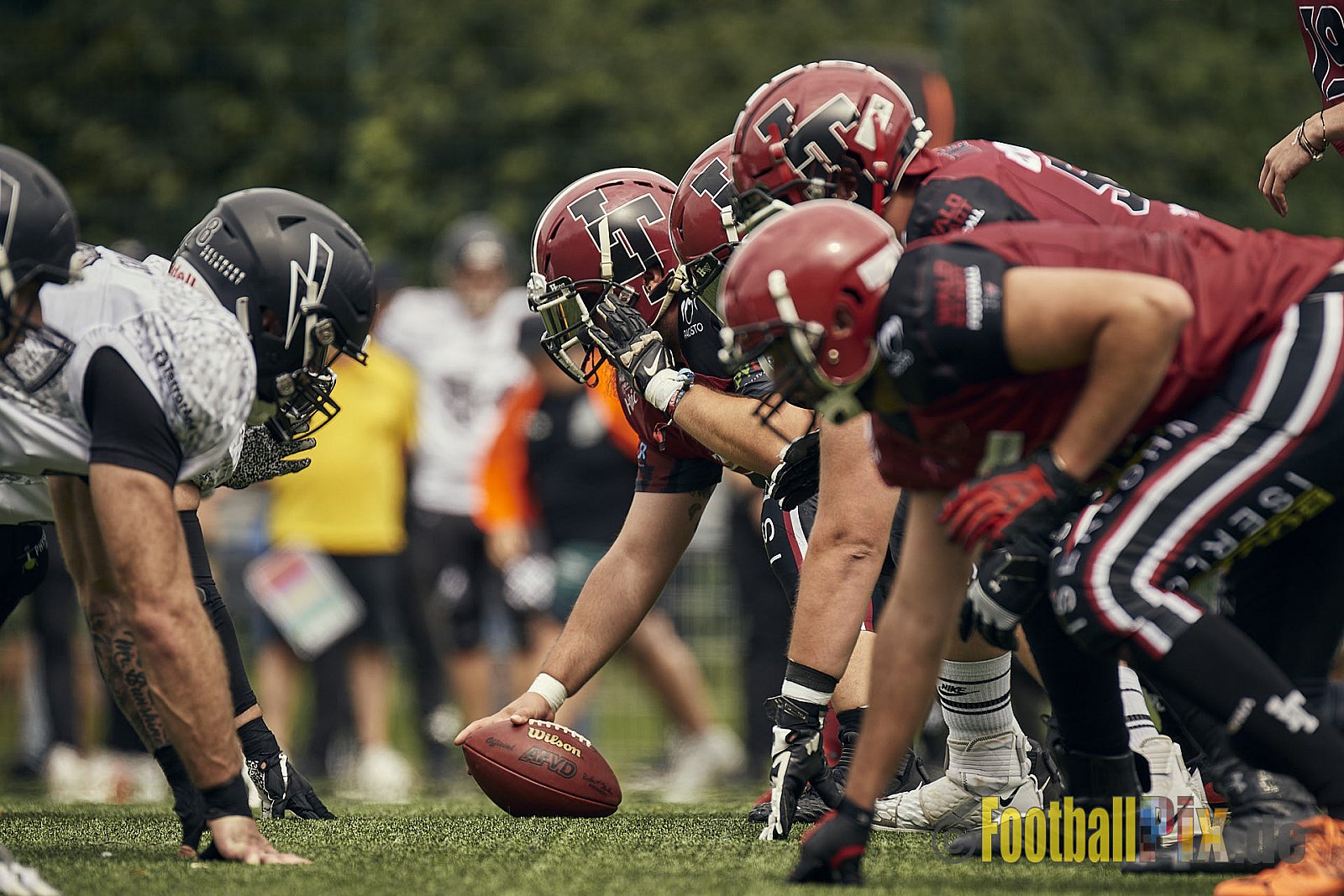 AFCV Landesliga NRW Season 2023 Iserlohn Titans vs. Lüdenscheid Lightnings am 5.08.2023 im Stadion inceptum-Stadion am Seilersee, Seeuferstraße 26, 58636 Iserlohn. Punkte Endstand 18 : 28. 
Bildnummer: 2023-08-05_0108 - IserlohnTitansVsLuedenscheidLightnings