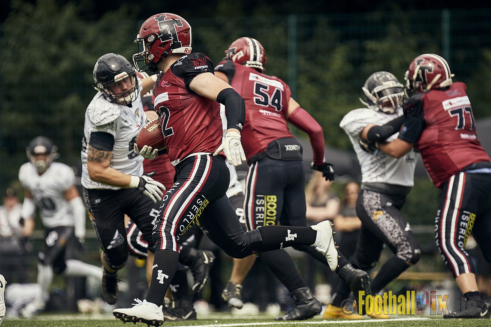 AFCV Landesliga NRW Season 2023 Iserlohn Titans vs. Lüdenscheid Lightnings am 5.08.2023 im Stadion inceptum-Stadion am Seilersee, Seeuferstraße 26, 58636 Iserlohn. Punkte Endstand 18 : 28. 
Bildnummer: 2023-08-05_0118 - IserlohnTitansVsLuedenscheidLightnings
