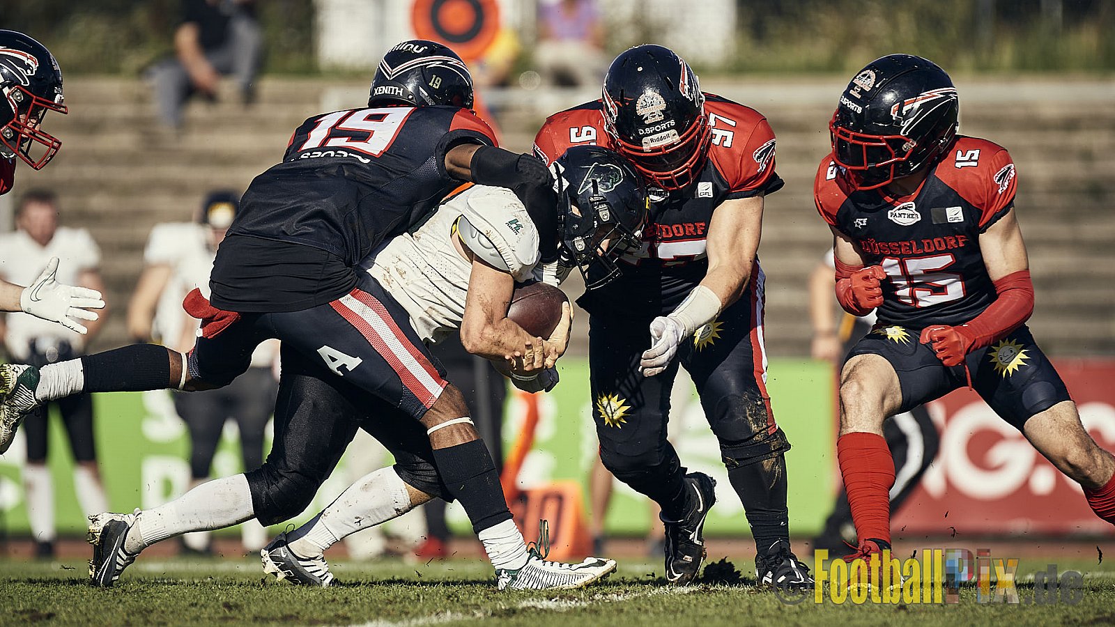 Ligaspiel der GFL2 Season 2023 Düsseldorf Panther vs. Oldenburg Knights am 12.08.2023 im Stadion VfL Benrath, Karl-Hohmann-Straße 70, 40597 Düsseldorf. Punkte Endstand 6 : 8.
Bildnummer: 2023-08-12_0143 - DPantherVsOldenburgKnights