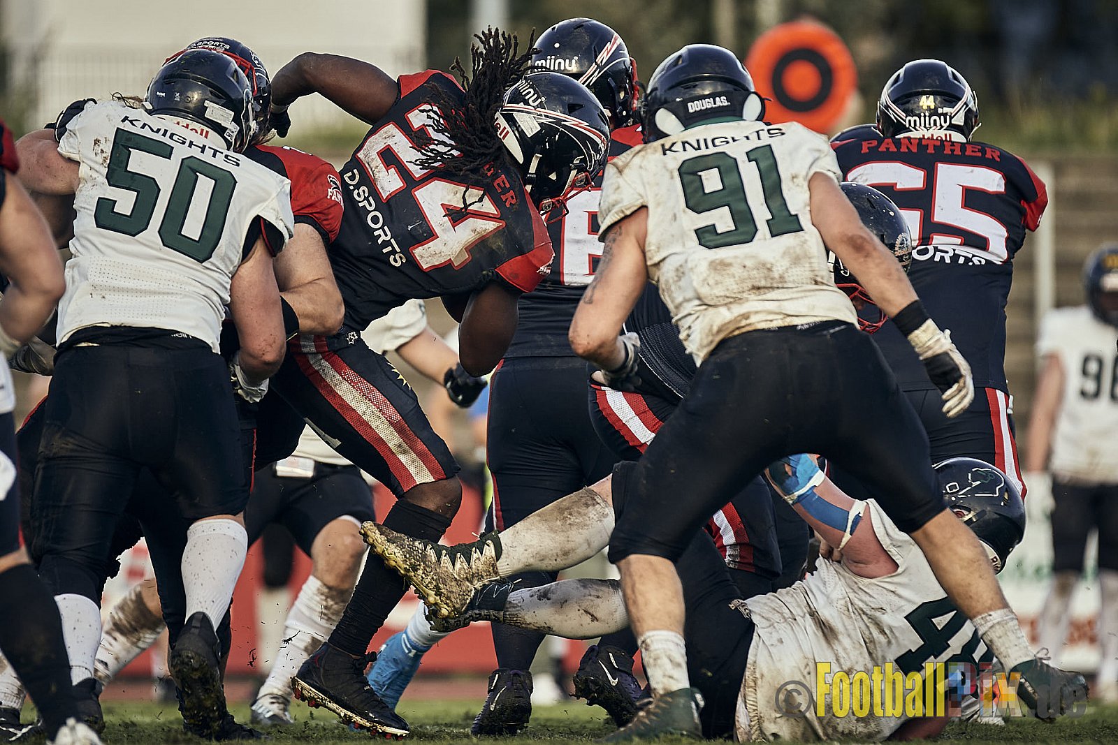 Ligaspiel der GFL2 Season 2023 Düsseldorf Panther vs. Oldenburg Knights am 12.08.2023 im Stadion VfL Benrath, Karl-Hohmann-Straße 70, 40597 Düsseldorf. Punkte Endstand 6 : 8.
Bildnummer: 2023-08-12_0260 - DPantherVsOldenburgKnights