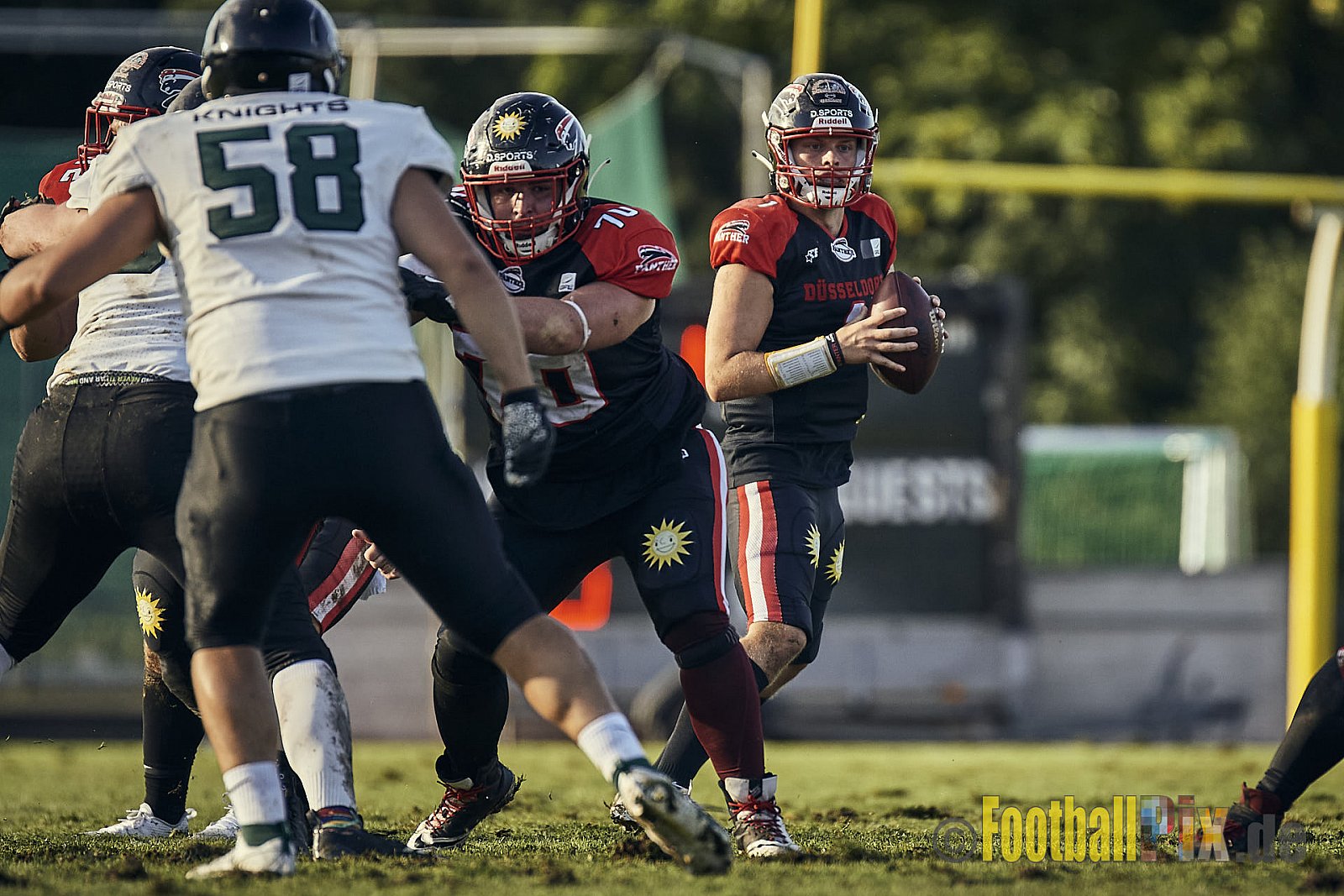 Ligaspiel der GFL2 Season 2023 Düsseldorf Panther vs. Oldenburg Knights am 12.08.2023 im Stadion VfL Benrath, Karl-Hohmann-Straße 70, 40597 Düsseldorf. Punkte Endstand 6 : 8.
Bildnummer: 2023-08-12_0300 - DPantherVsOldenburgKnights