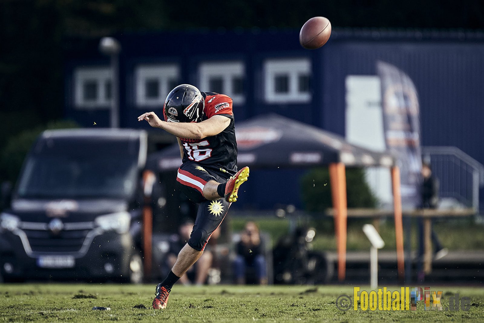 Ligaspiel der GFL2 Season 2023 Düsseldorf Panther vs. Oldenburg Knights am 12.08.2023 im Stadion VfL Benrath, Karl-Hohmann-Straße 70, 40597 Düsseldorf. Punkte Endstand 6 : 8.
Bildnummer: 2023-08-12_0341 - DPantherVsOldenburgKnights