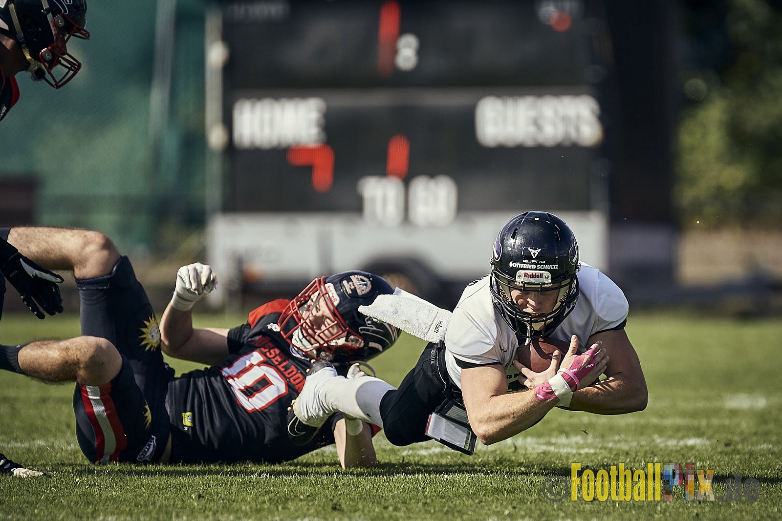 Ligaspiel der GFL2 Season 2023 Düsseldorf Panther vs. Langenfeld Longhorns am 26.08.2023 im Stadion VfL Benrath, Karl-Hohmann-Straße 70, 40597 Düsseldorf. Punkte Endstand 14 : 6 (7:0/7:0/0:0/0:6). 
Bildnummer: 2023-08-26_0189 - DPantherVsLangenfeldLonghorns