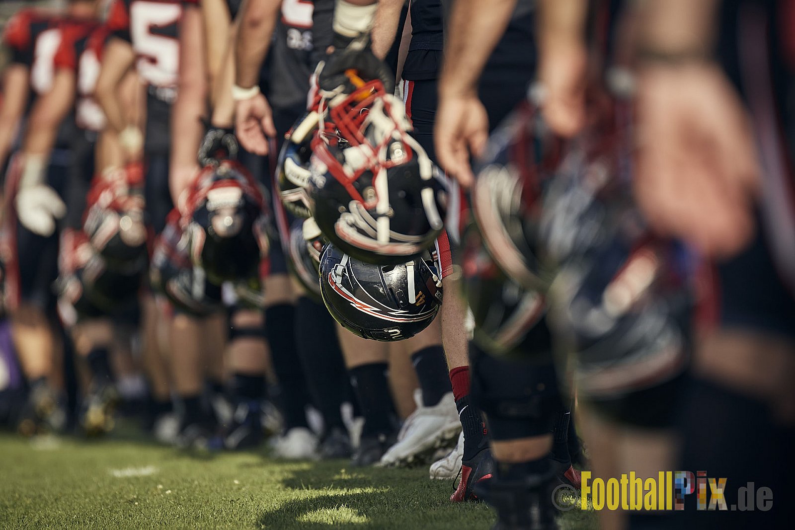 Ligaspiel der GFL2 Season 2023 Düsseldorf Panther vs. Langenfeld Longhorns am 26.08.2023 im Stadion VfL Benrath, Karl-Hohmann-Straße 70, 40597 Düsseldorf. Punkte Endstand 14 : 6 (7:0/7:0/0:0/0:6). 
Bildnummer: 2023-08-26_0576 - DPantherVsLangenfeldLonghorns