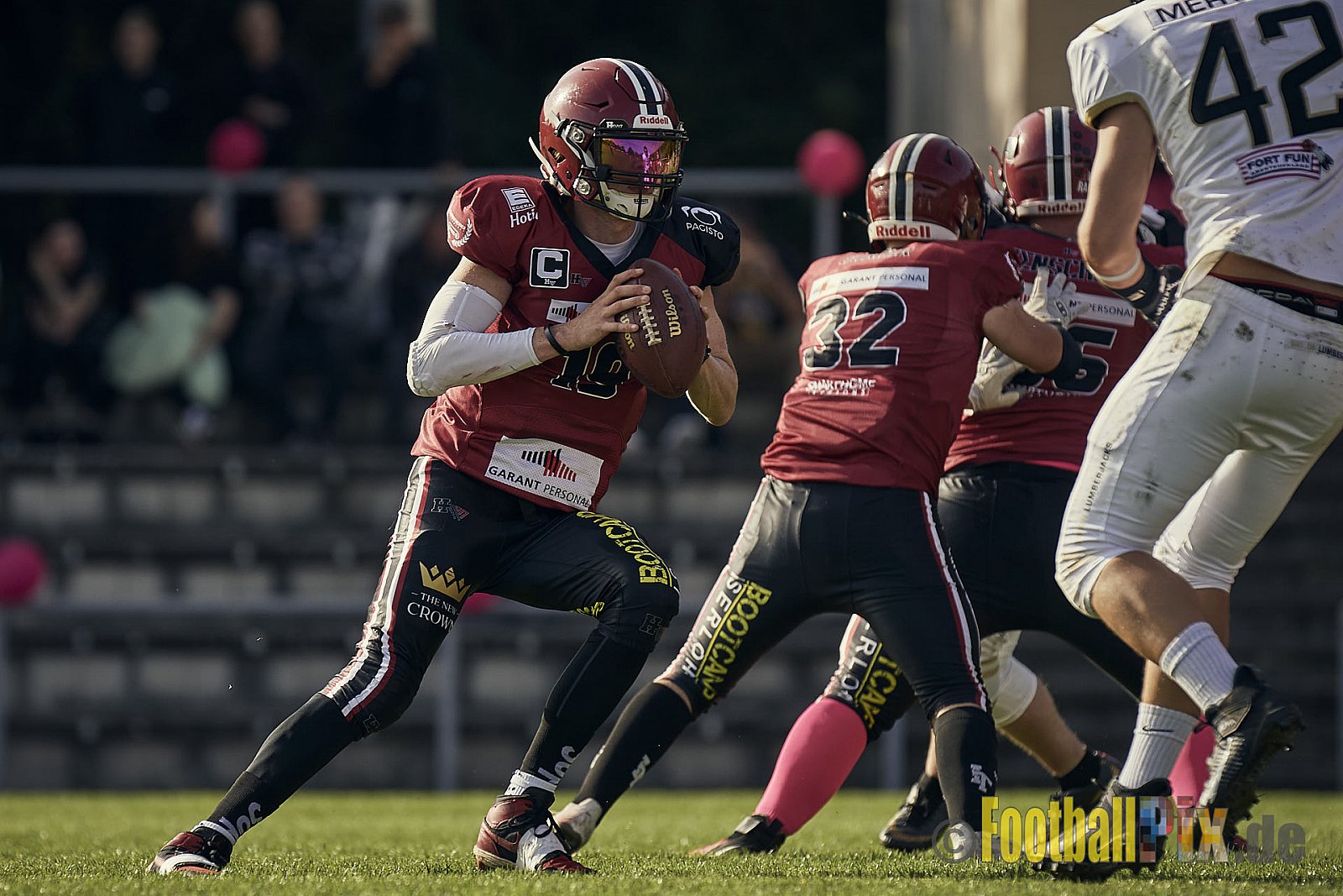 Spiel der AFCV Landesliga NRW Season 2023 Iserlohn Titans vs. Brilon Lumberjacks am 7.10.2023 im Stadion Hembergstadion, Alexander-Pfänder-Weg, 58636 Iserlohn, Germany. Punkte Endstand 82 : 3. 
Bildnummer: 2023-10-07_0005 - IserlohnTitansVsBrilonLumberjacks